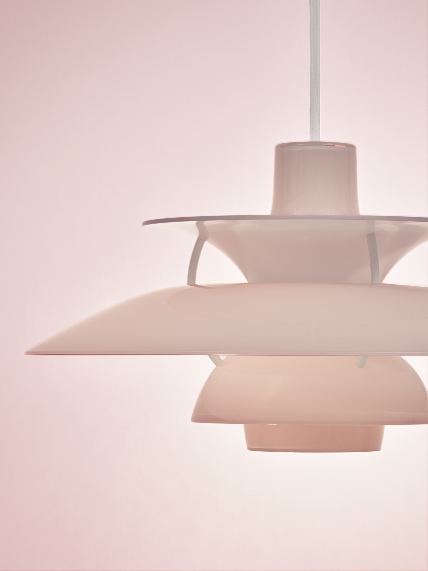 Lampa wisząca PH 5 OPAL jasnoróżowy – Louis Poulsen