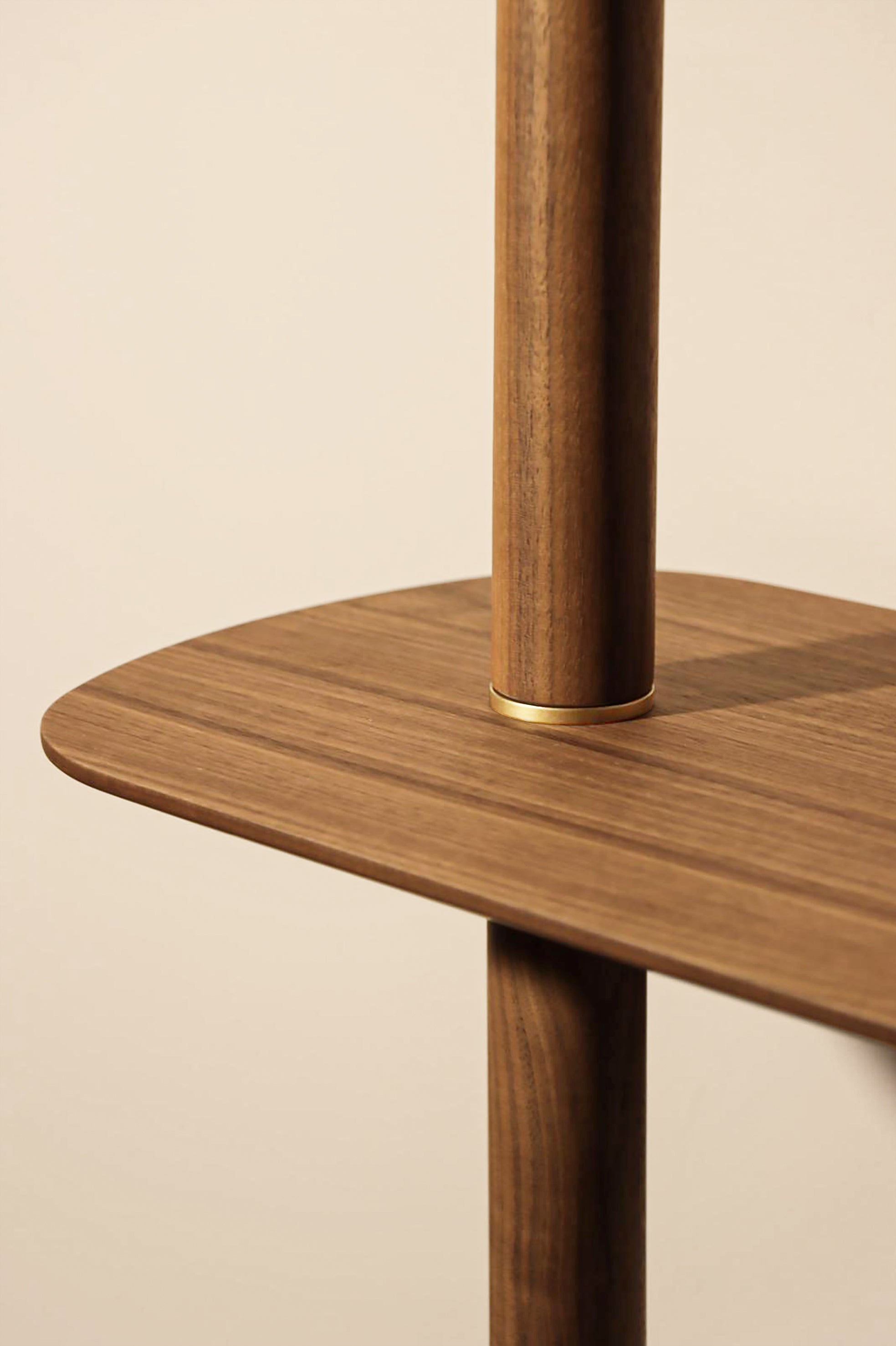 AXIS 3 Wall Shelf in Walnut Veneer