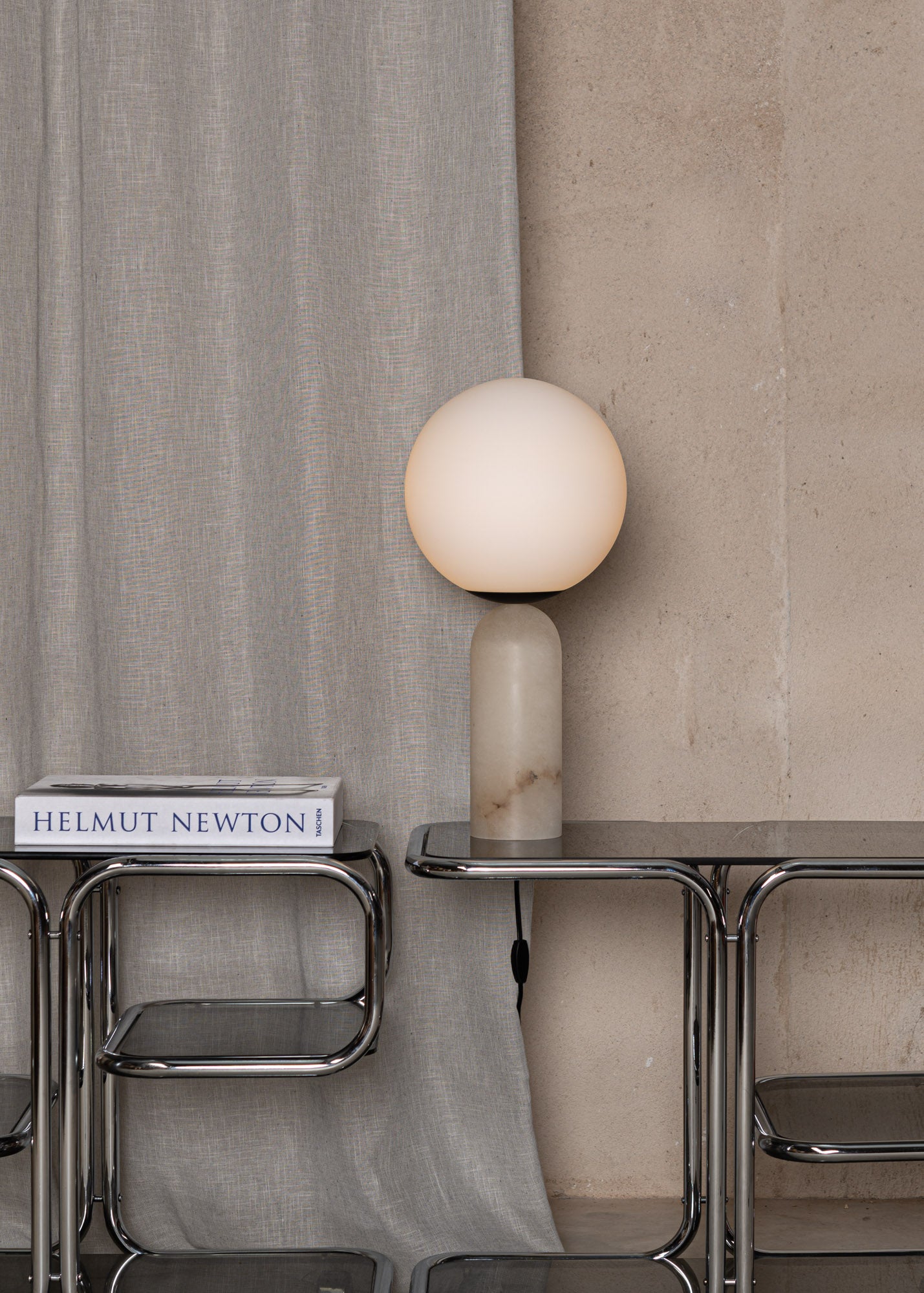 Lampa stołowa ATLAS biały alabaster