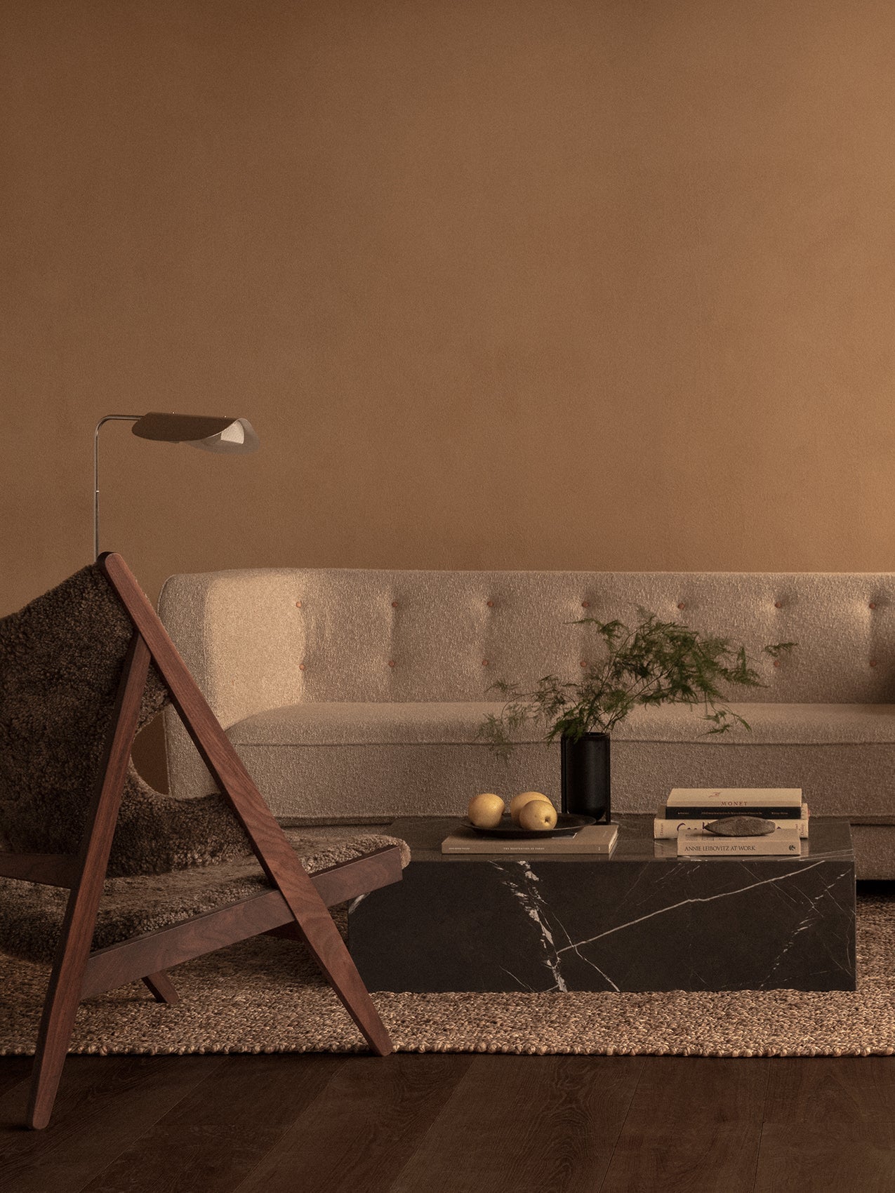 Sofa VILHELM beige mit Eichenbasis
