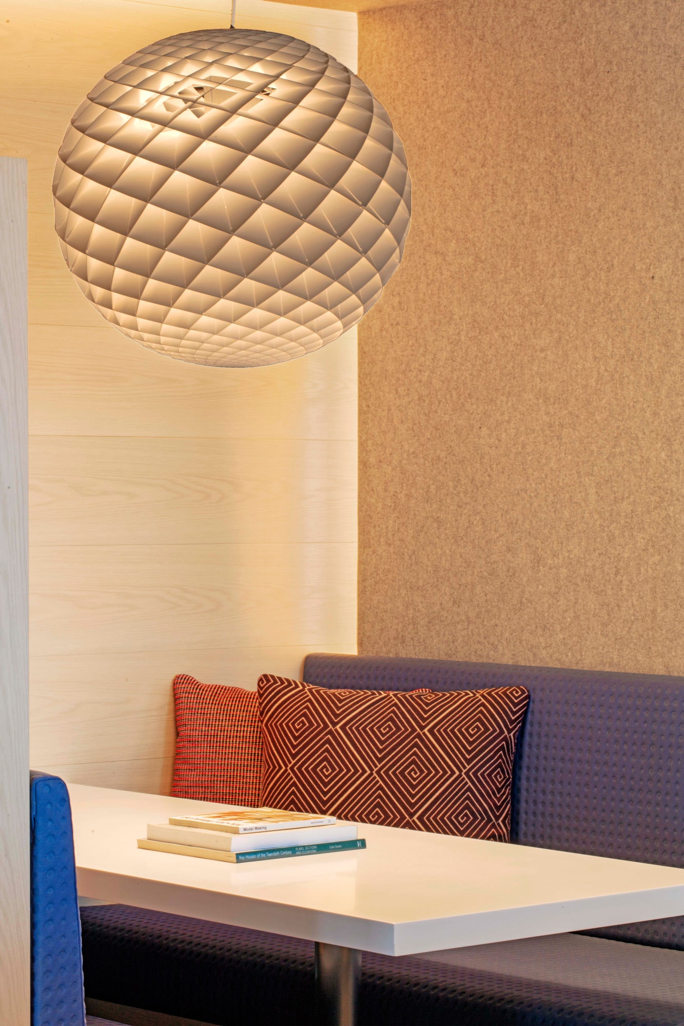 Lampa wisząca PATERA biały