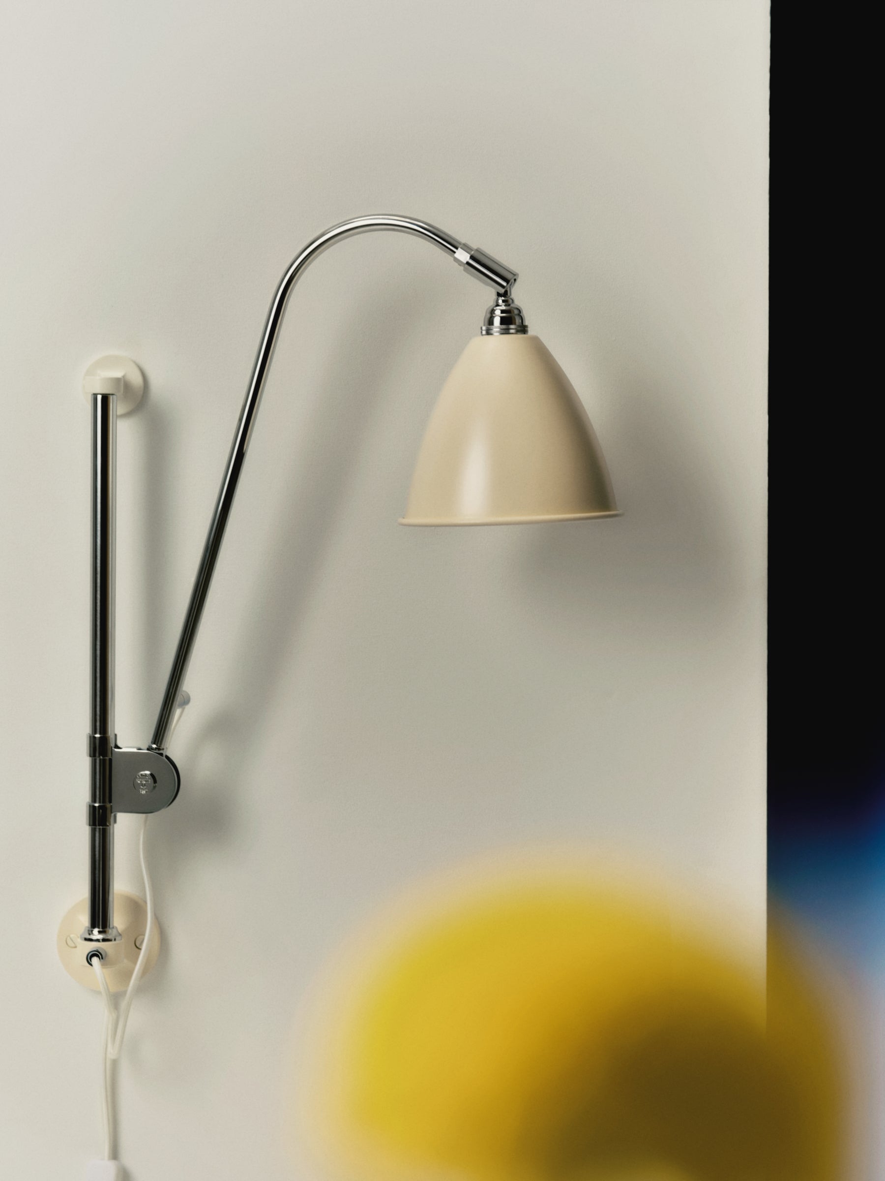 Lampa ścienna BESTLITE BL5 mosiądz z porcelanowym kloszem