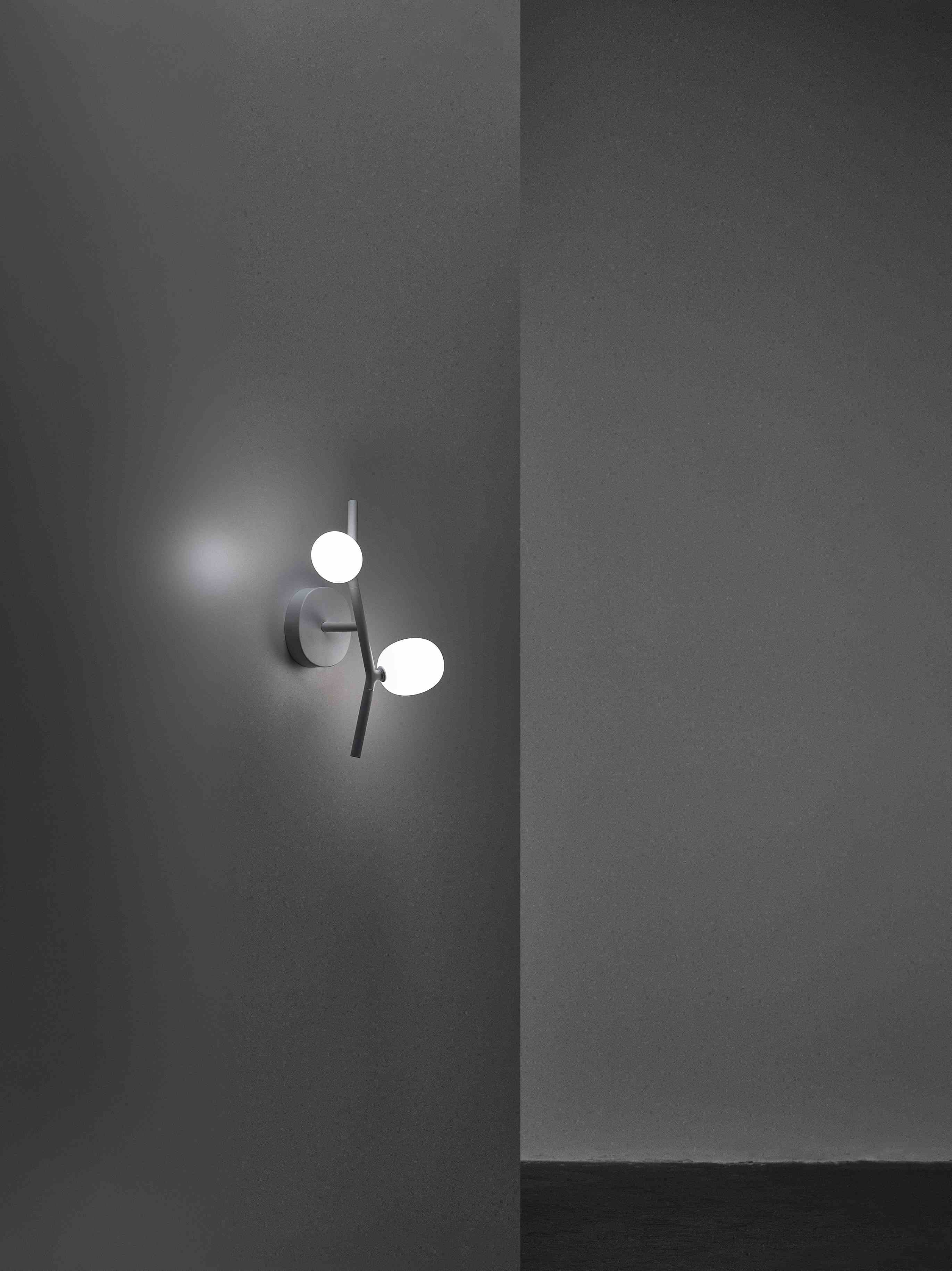 Lampa ścienna IVY szkło matowe