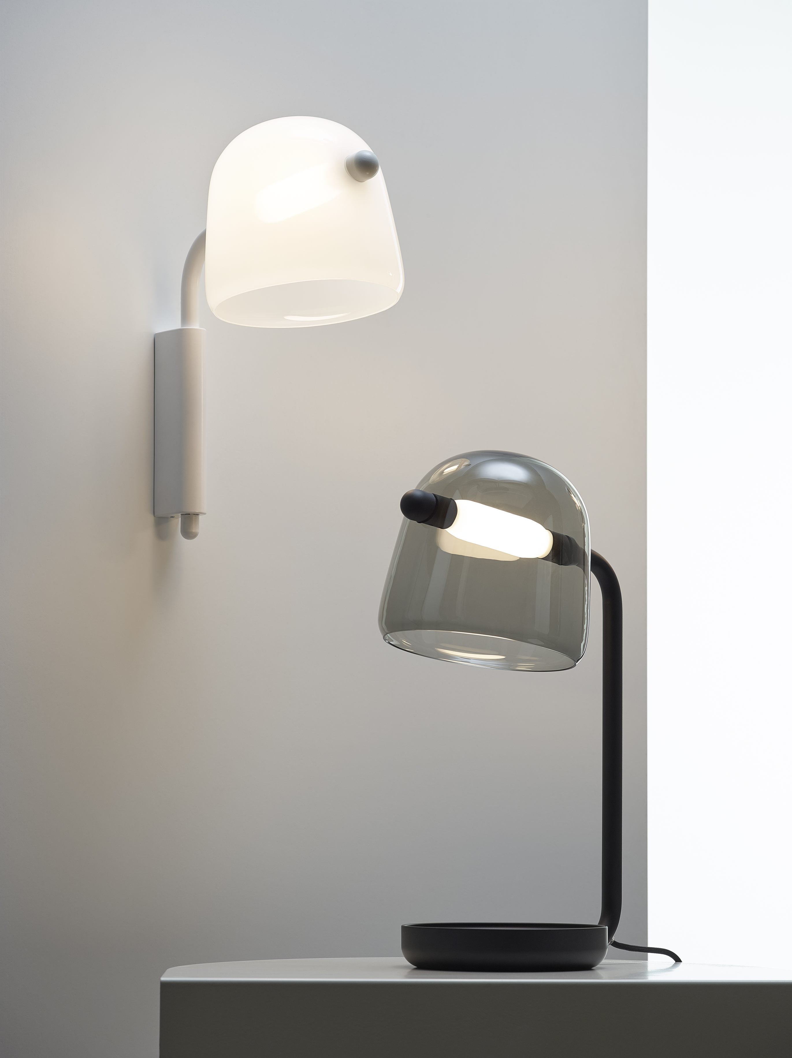 Lampa ścienna MONA kremowa podstawa