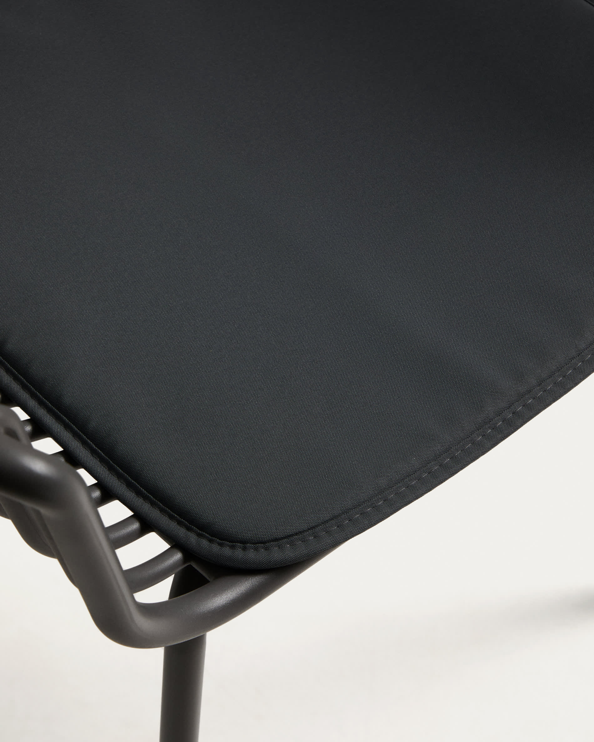 Krzesło ogrodowe SURPIKA grafitowy