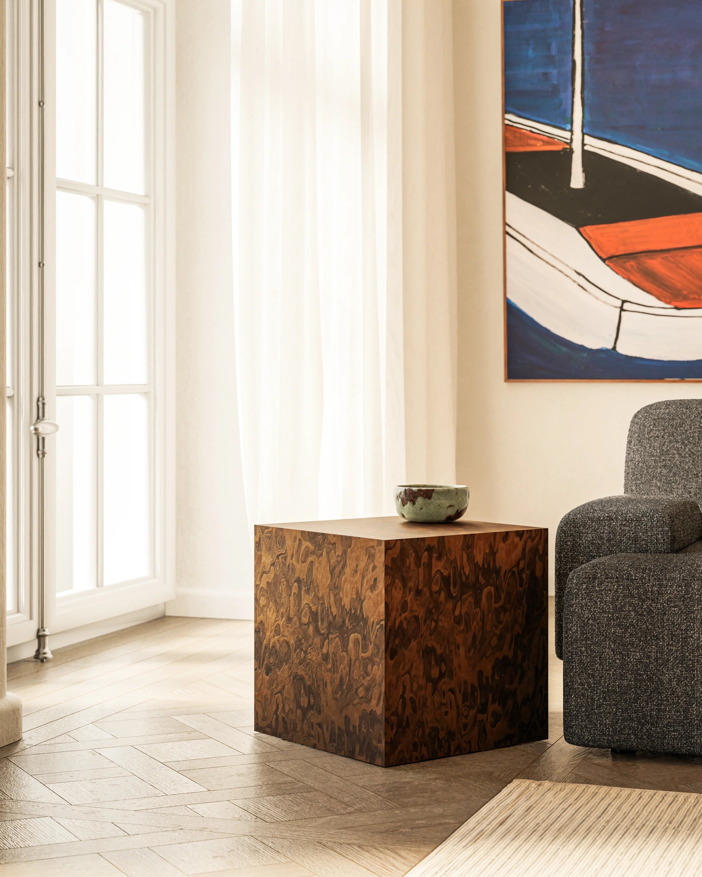 Stolik pomocniczy CUBE California Burl
