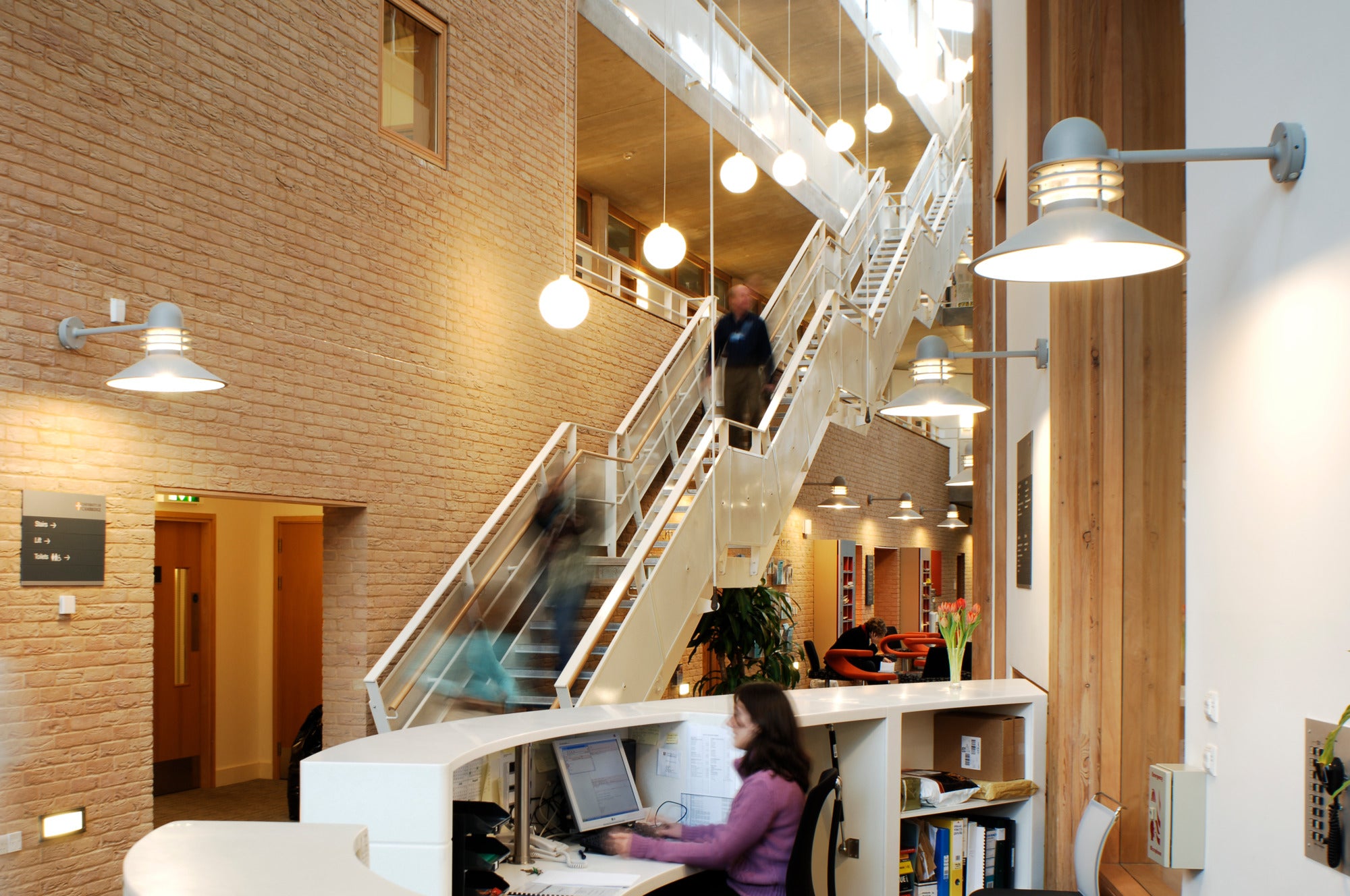 Lampa wisząca WOHLERT białe szkło