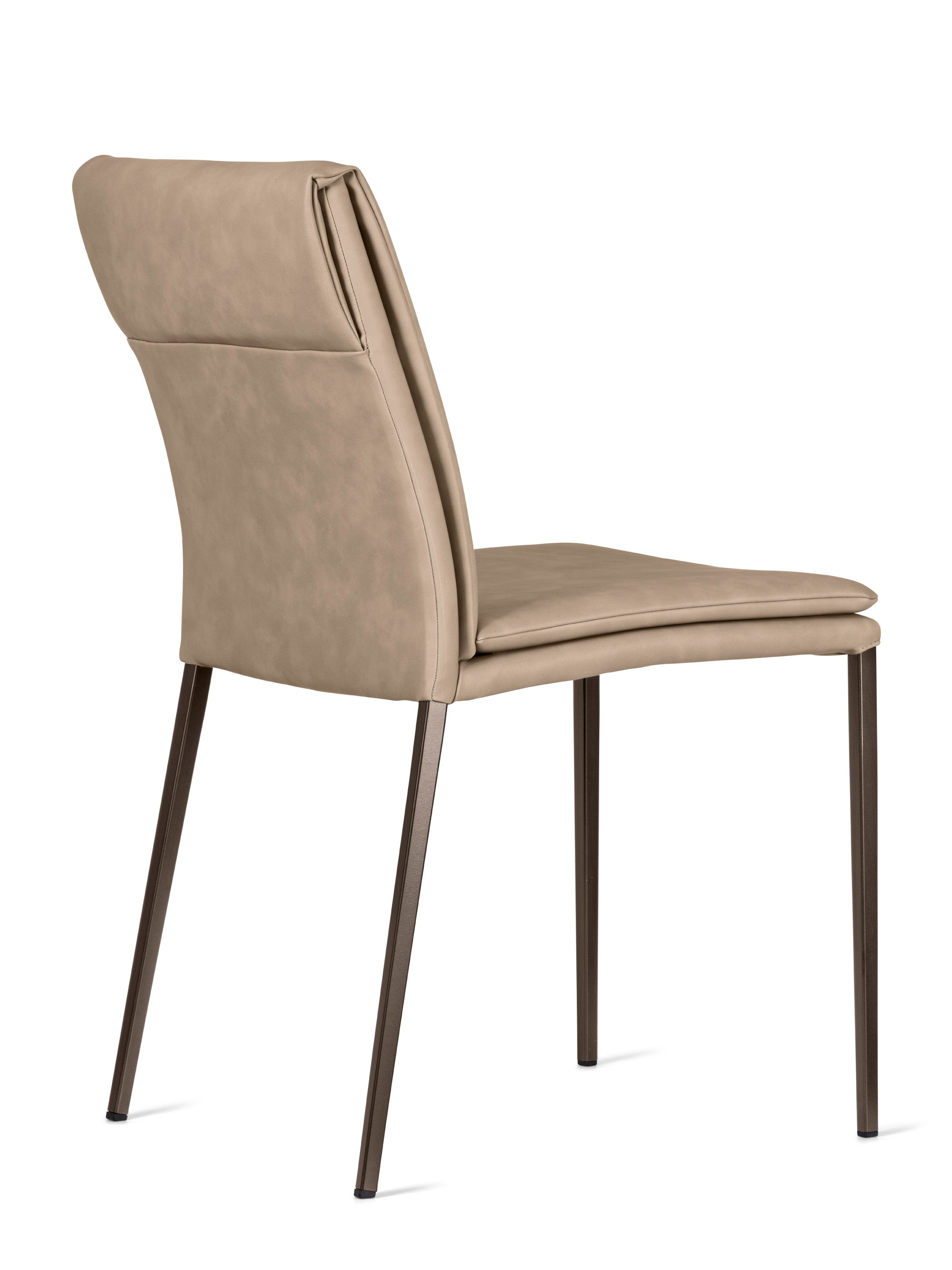 Sessel CARMEN LARGE gepolstert mit braunem Gestell