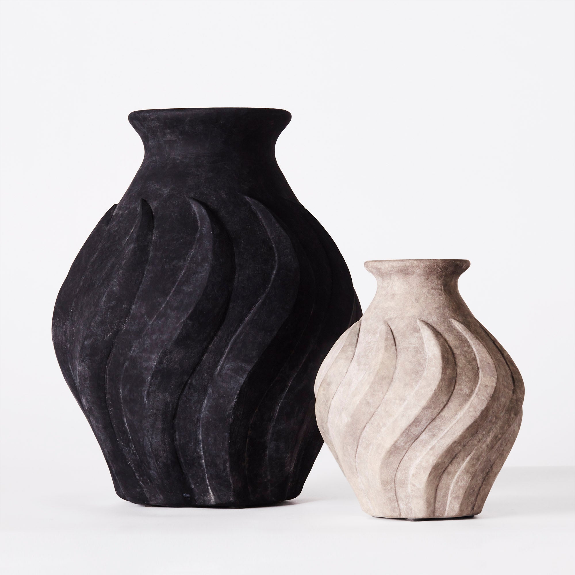 Wazon SWIRL czarna ceramika