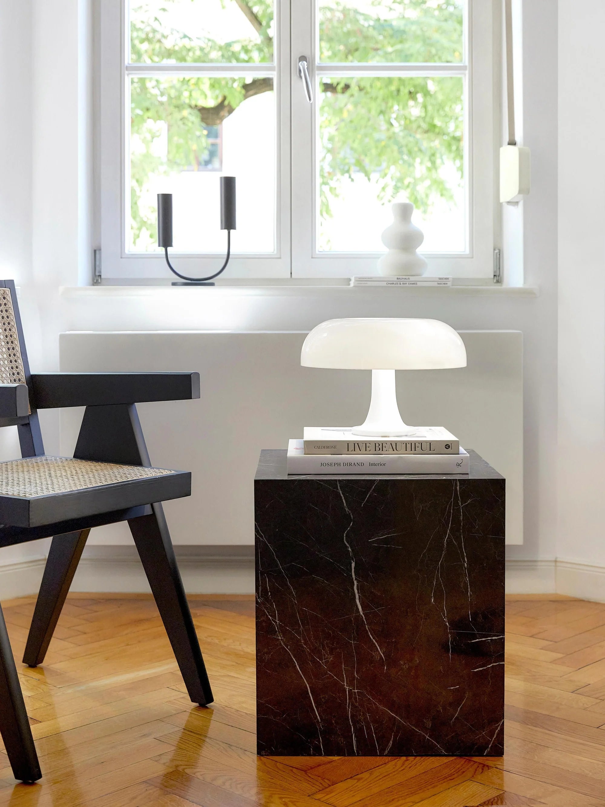 Lampa stołowa NESSINO biały