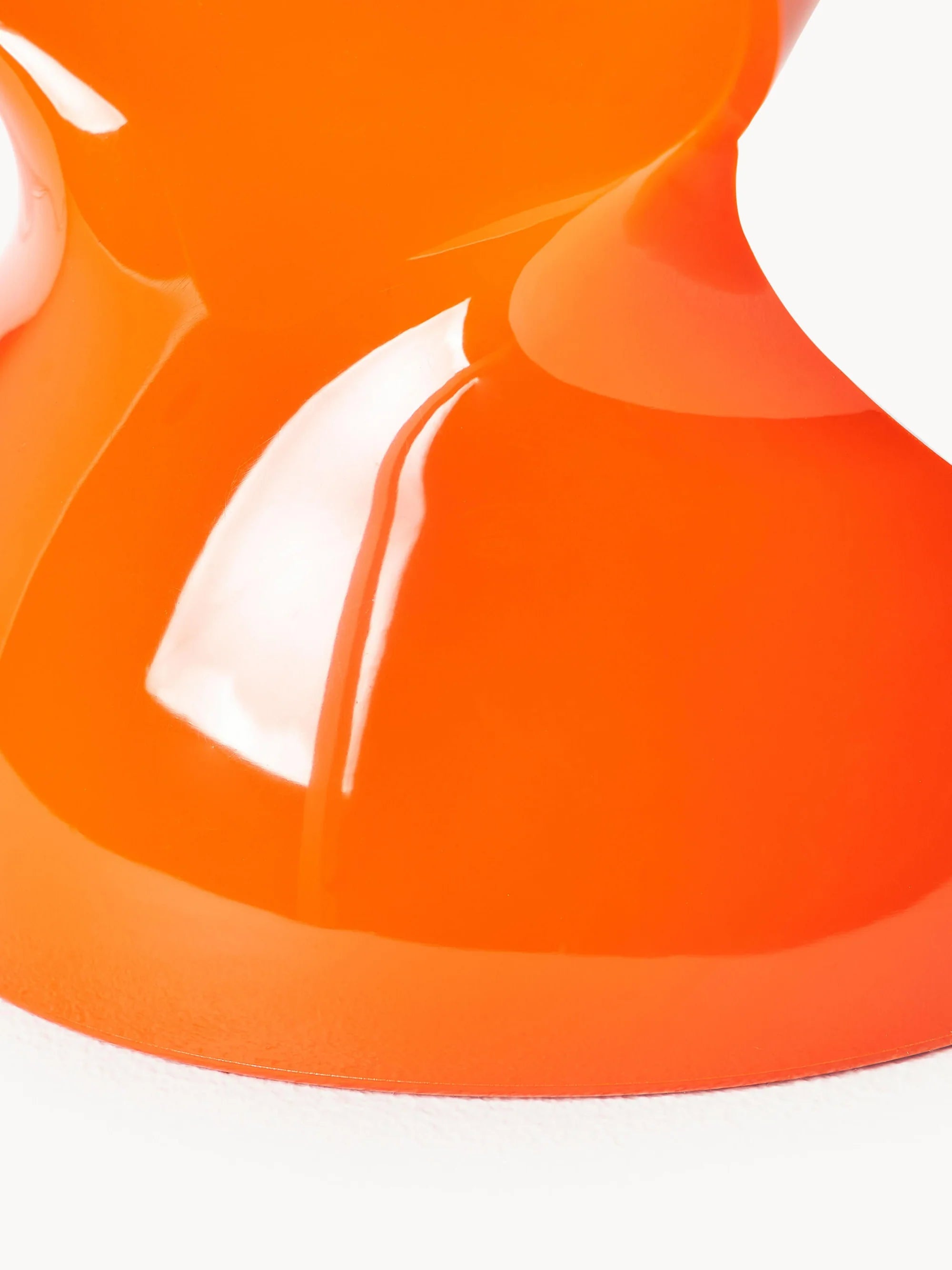 DALÙ Orange Table Lamp