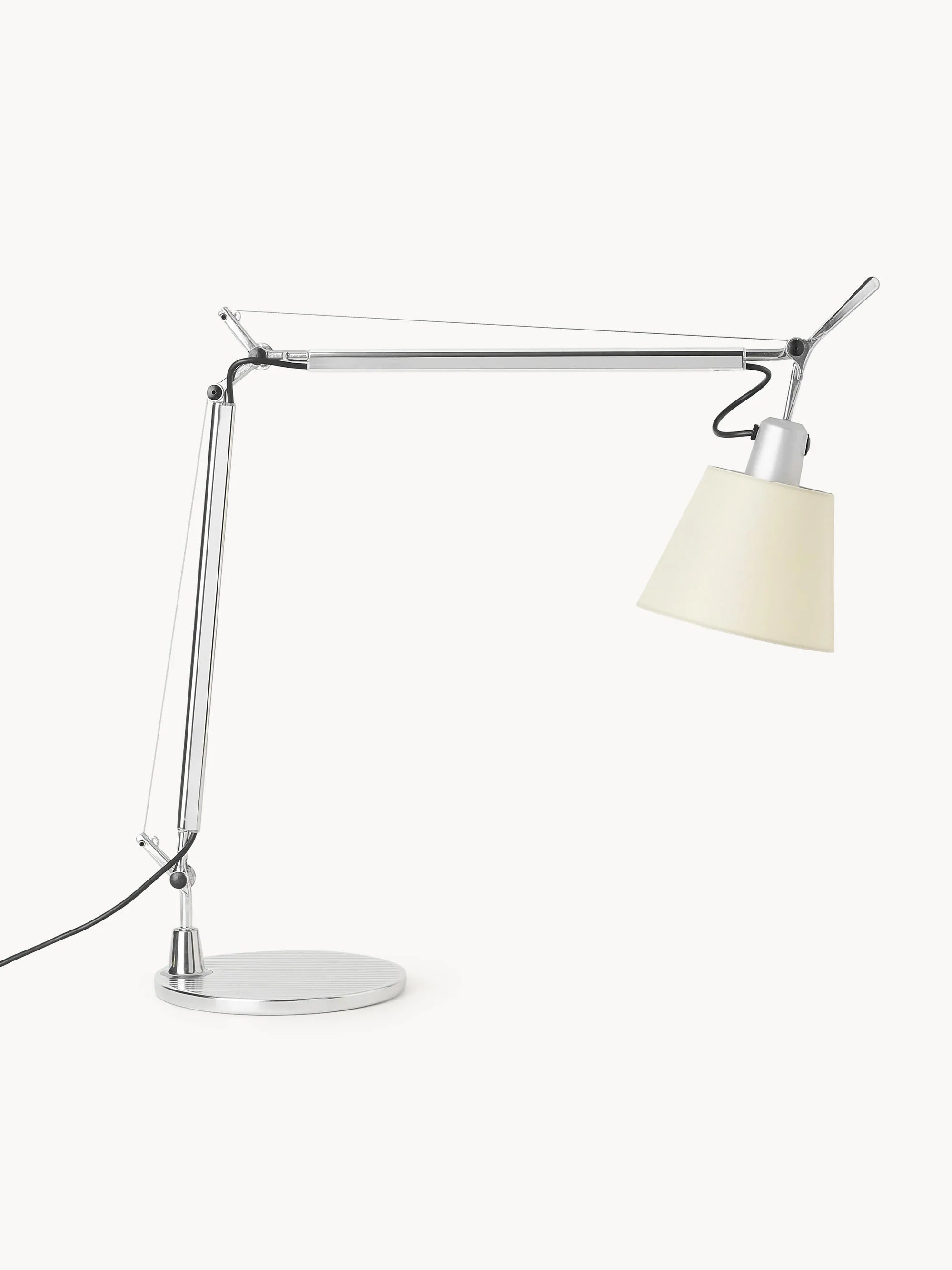 Verstellbare Schreibtischlampe TOLOMEO BASCULANTE mit pergamentfarbener Schirm und silbernem Fuß