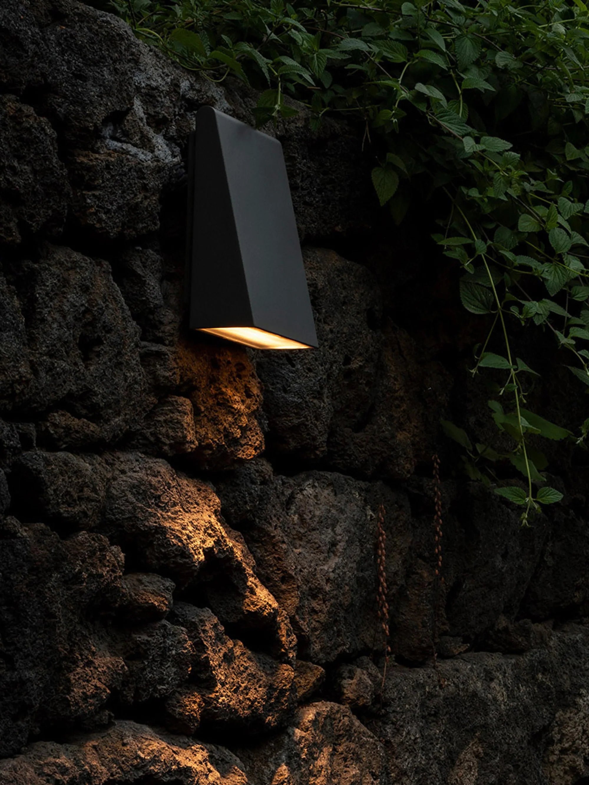 Outdoor wall lamp CUNEO in anthracite