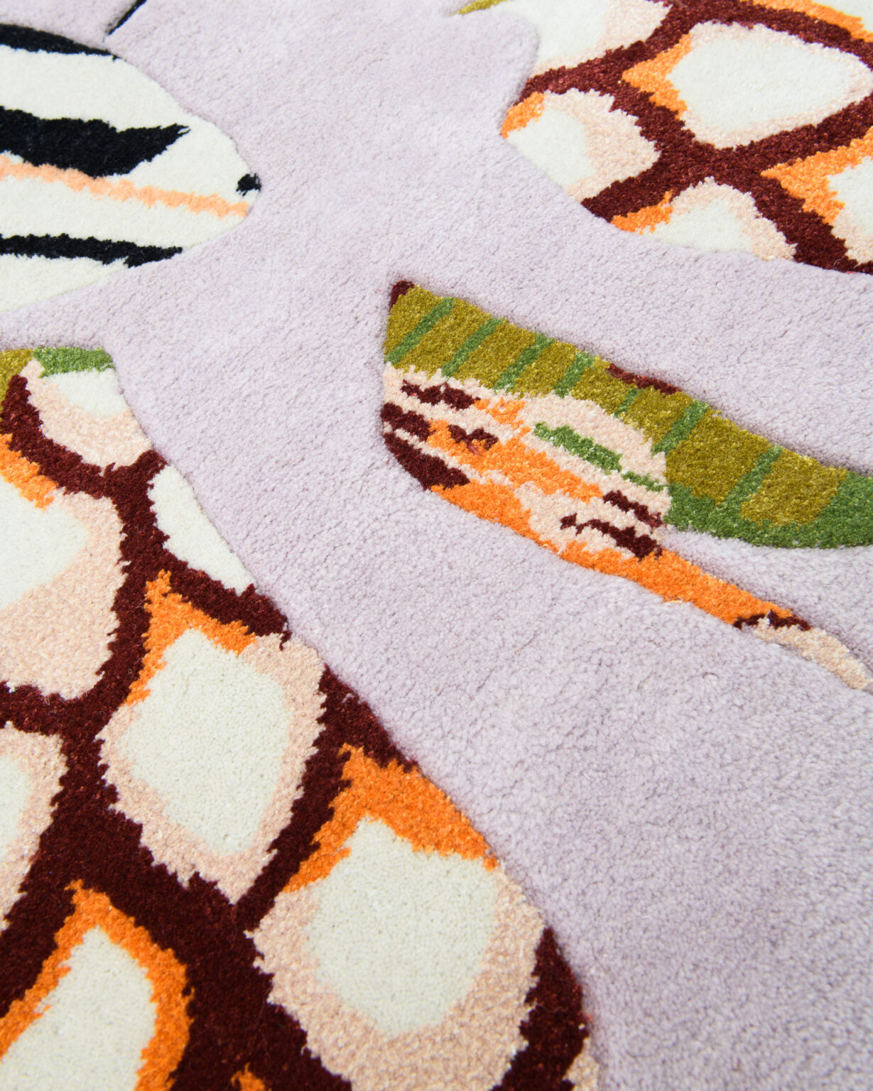 Dywan dekoracyjny owalny INSECTA lawendowy