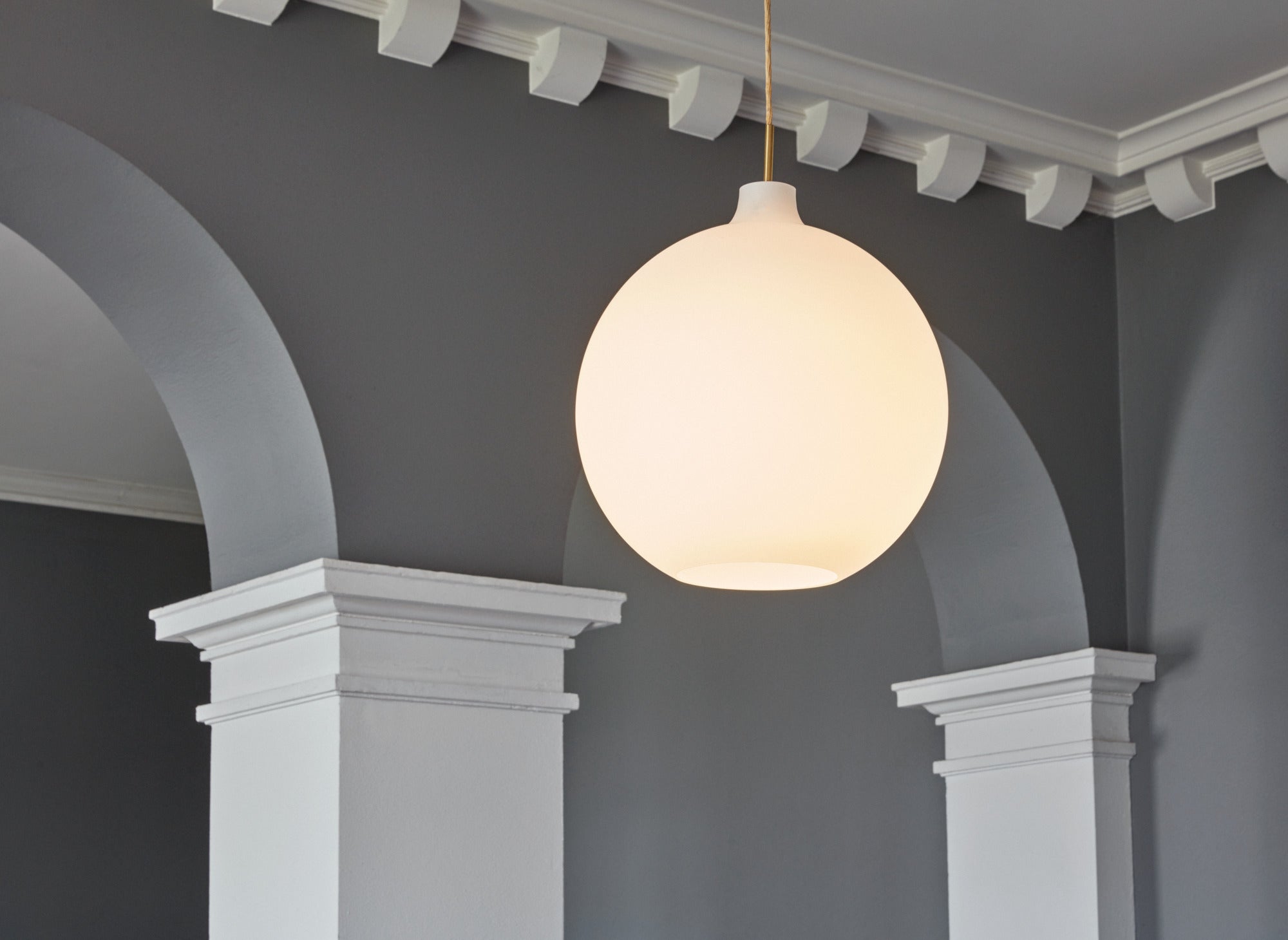 Lampa wisząca WOHLERT białe szkło