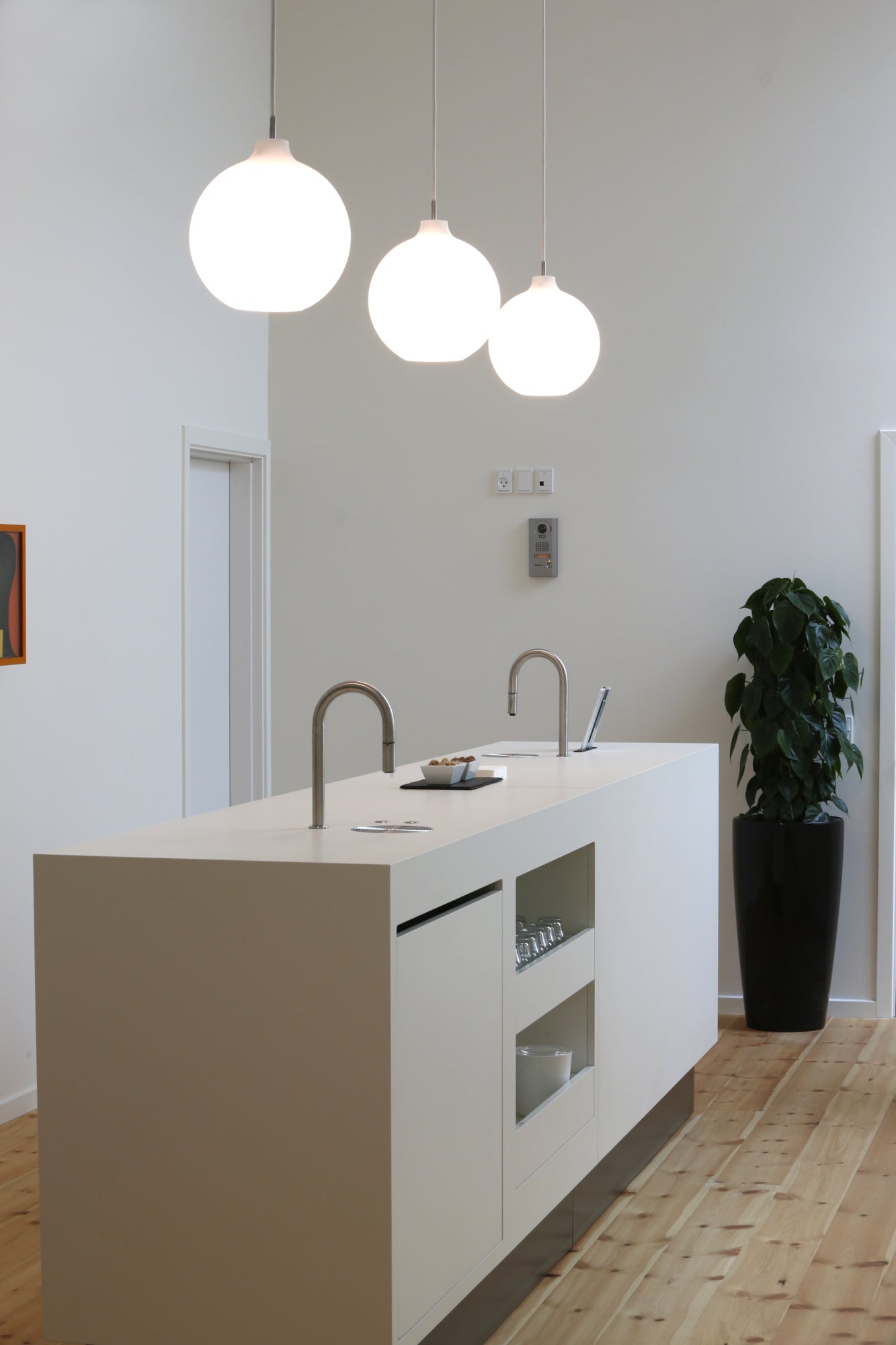 Lampa wisząca WOHLERT białe szkło