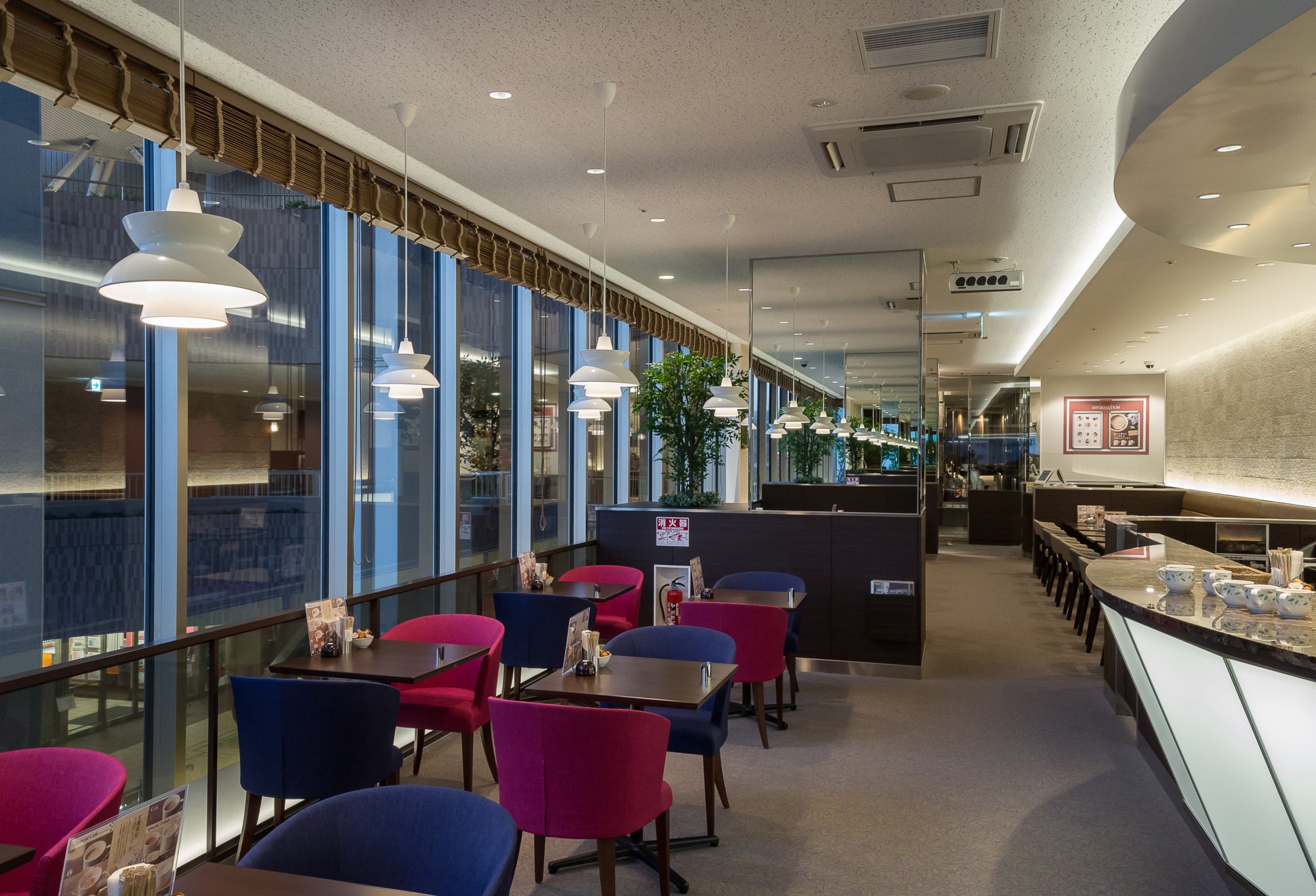 DOO-WOP white pendant lamp