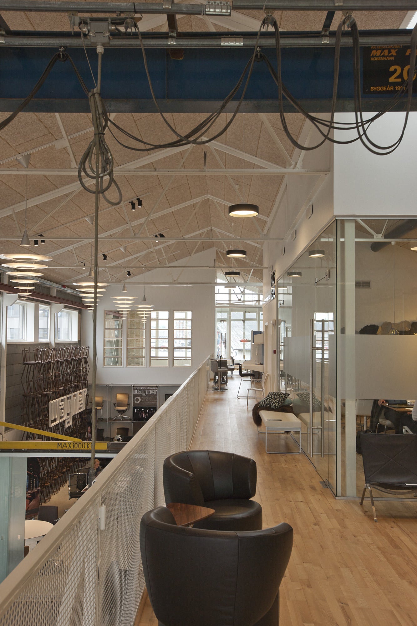 LP CIRCLE black pendant lamp