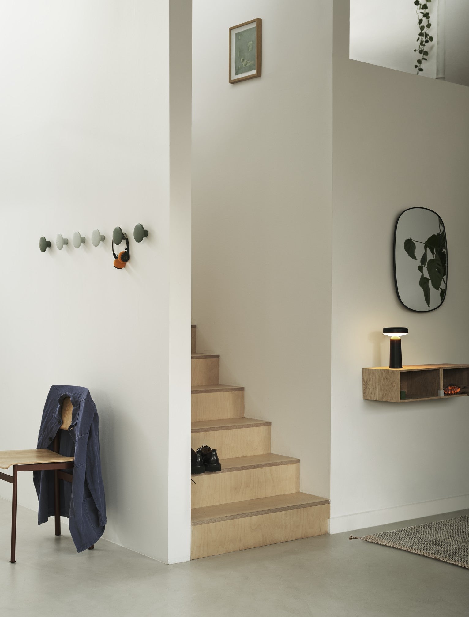 Lampa przenośna zewnętrzna EASE czarny