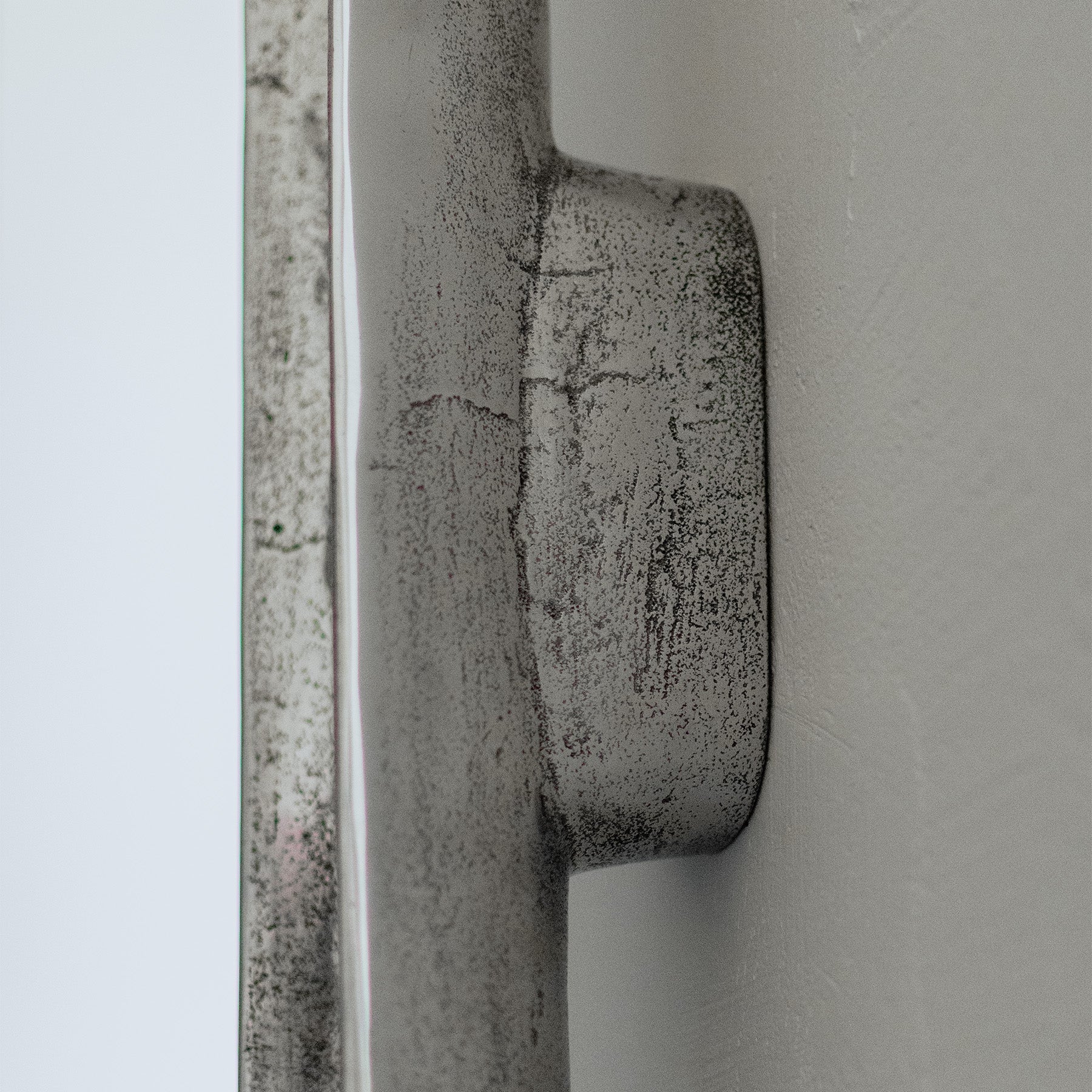Kinkiet podłużny NURT aluminium
