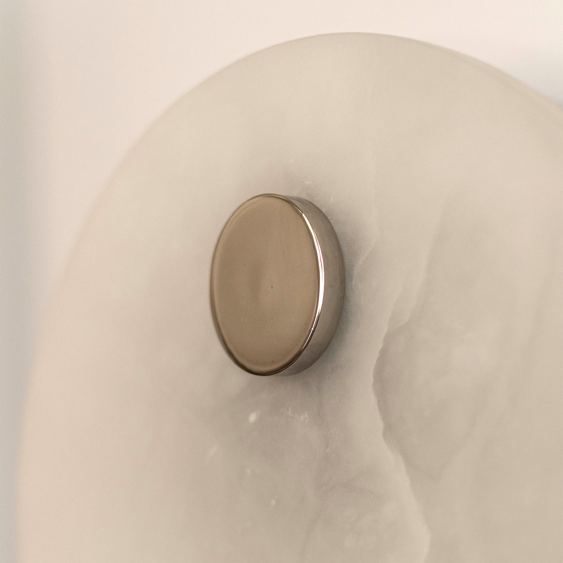 Alabaster wall lamp EOS nickel [Julia]