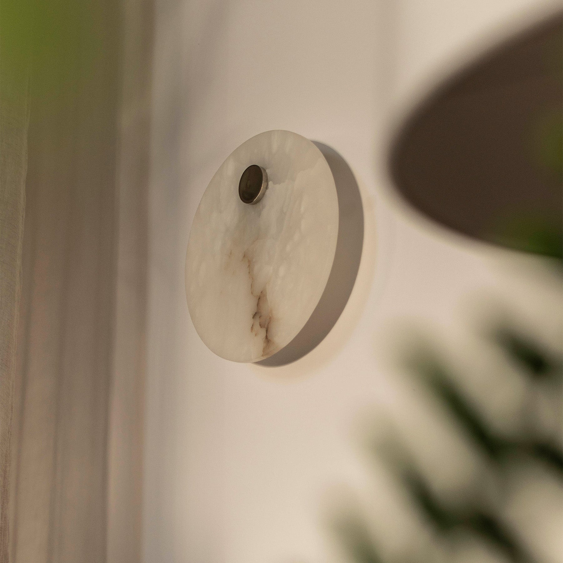 Alabaster wall lamp EOS nickel [Julia]