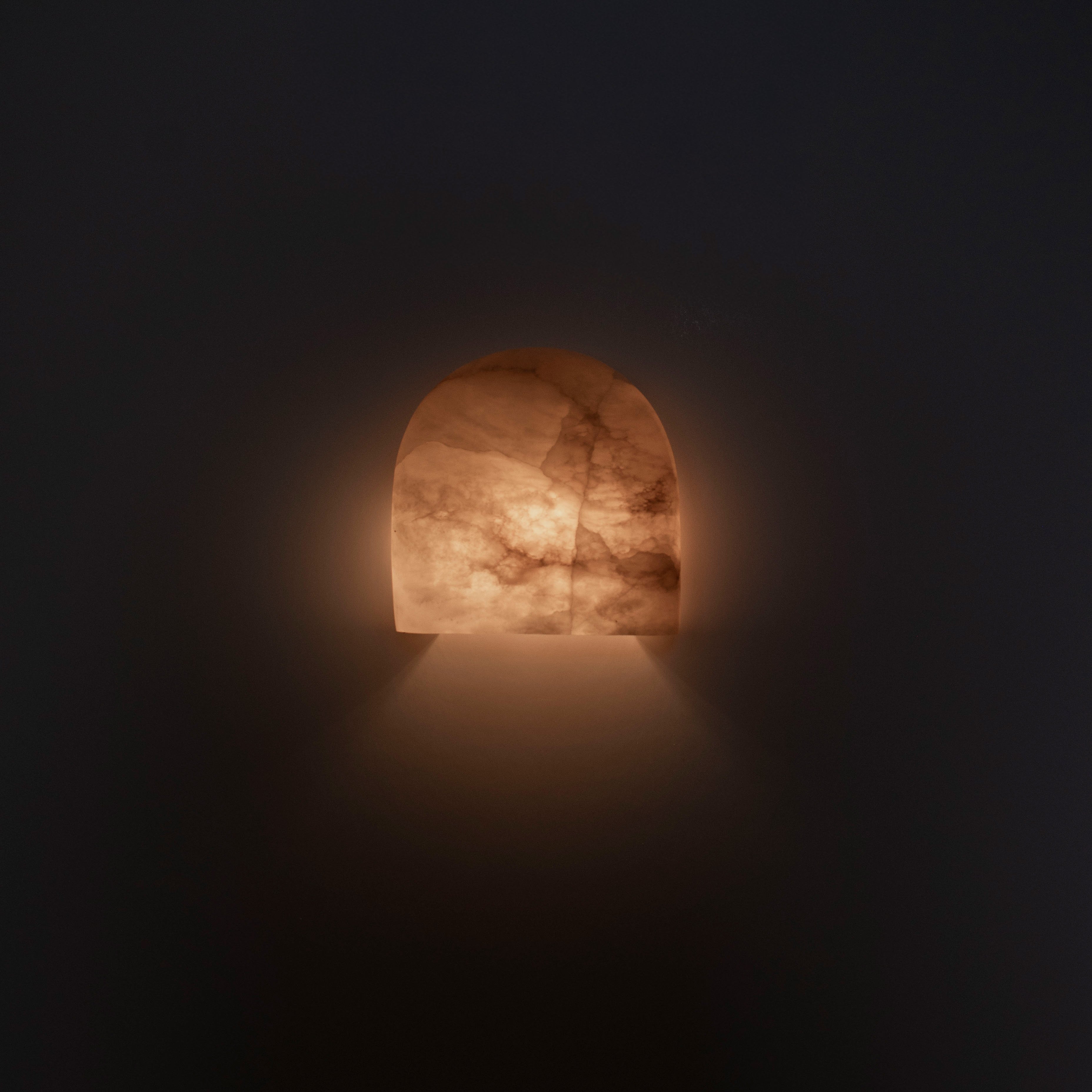 TAYGETA Alabaster Wall Sconce with Matte Finish