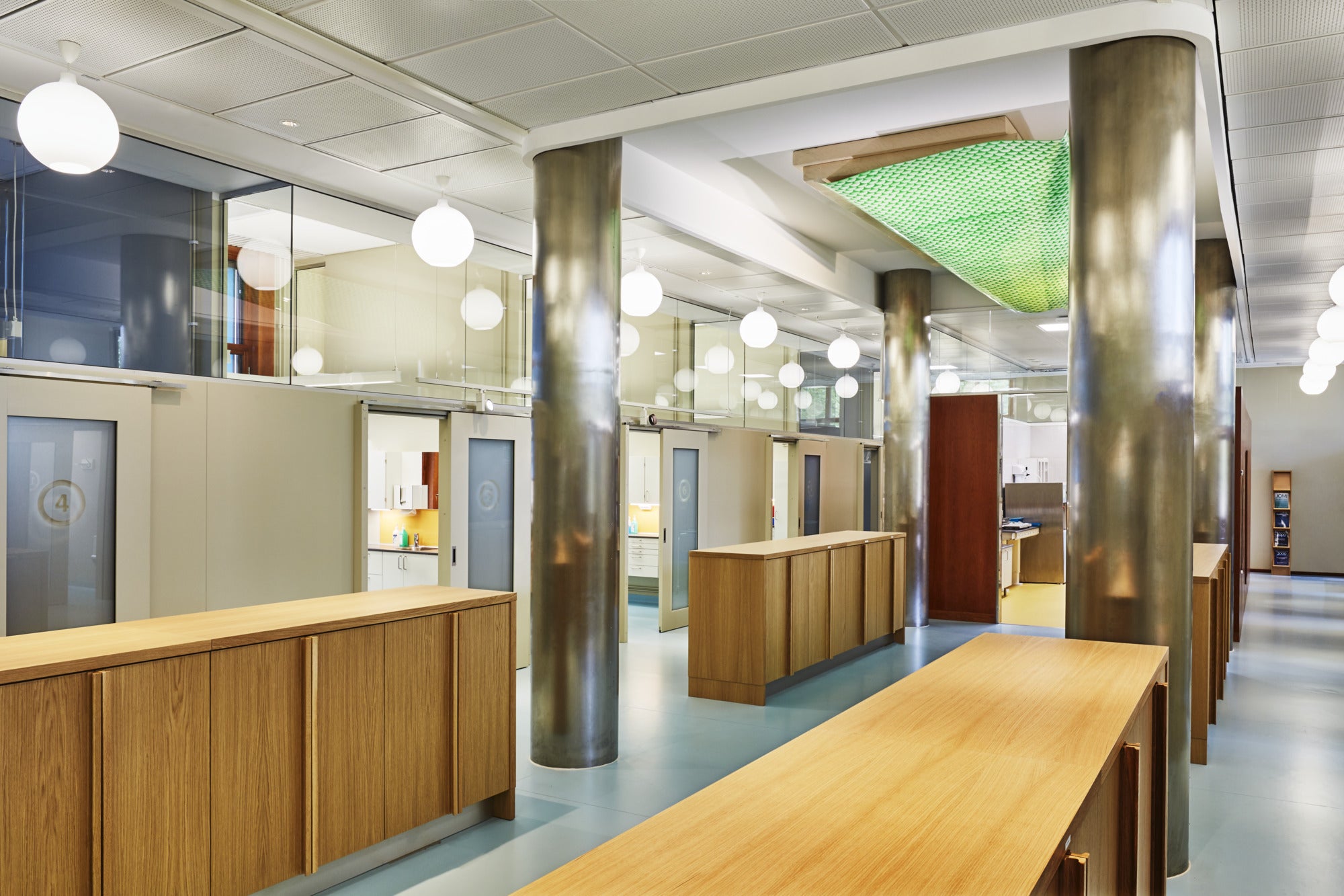 Lampa wisząca WOHLERT białe szkło