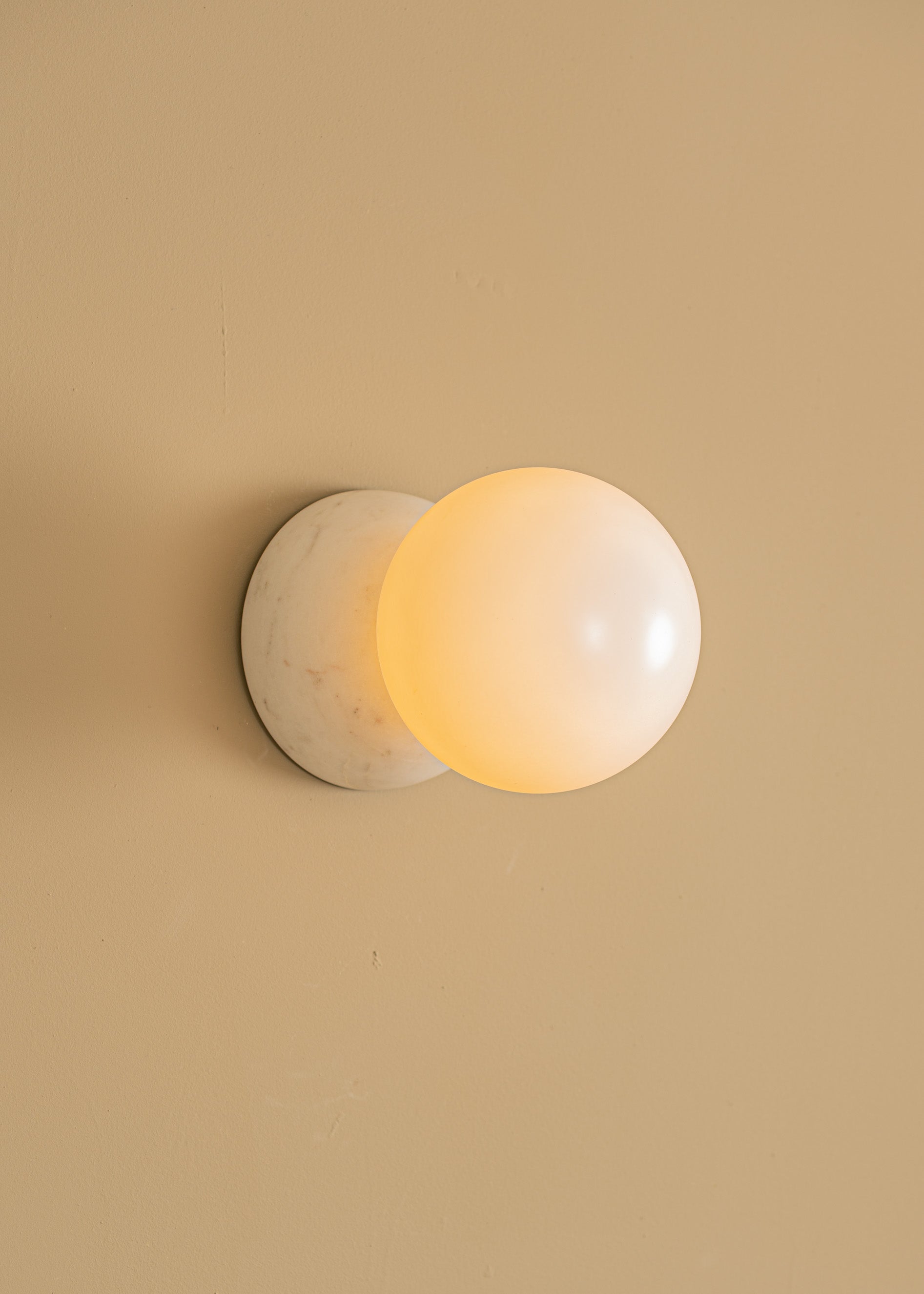 Wall lamp EKLIPSO white marble