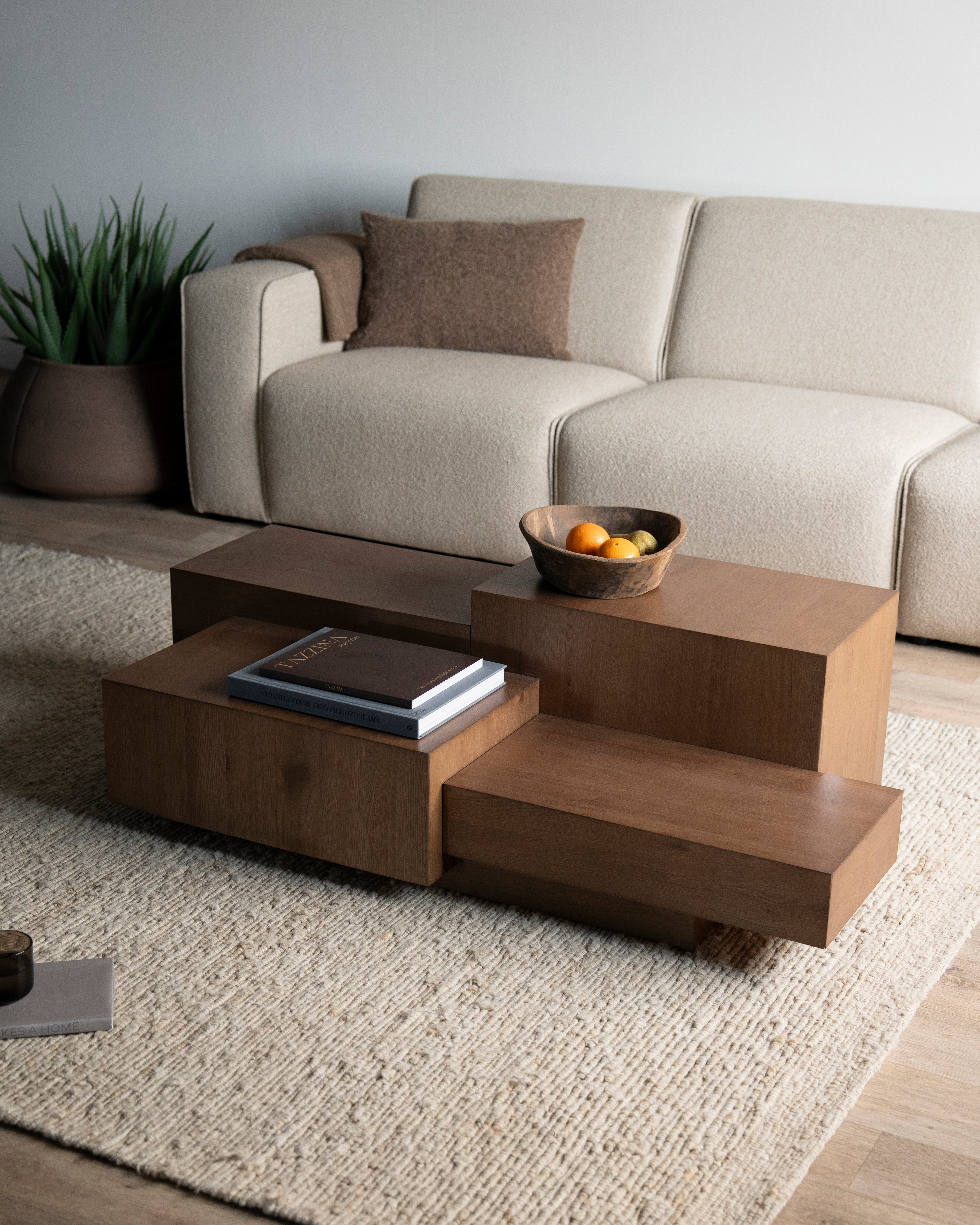 QUINTEN Dark Oak Veneer Coffee Table
