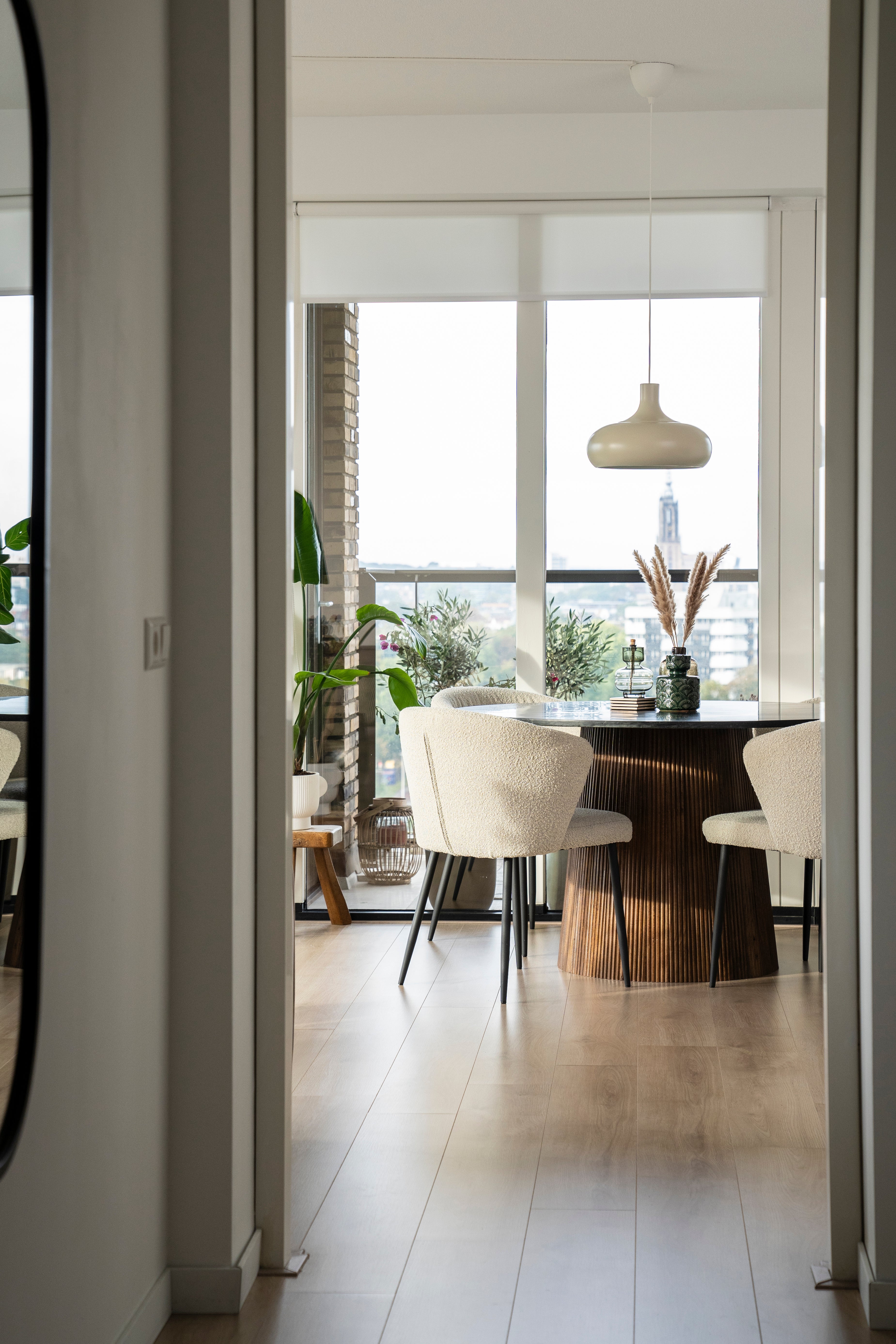 Stół okrągły MAXIM drewno mango z marmurowym blatem