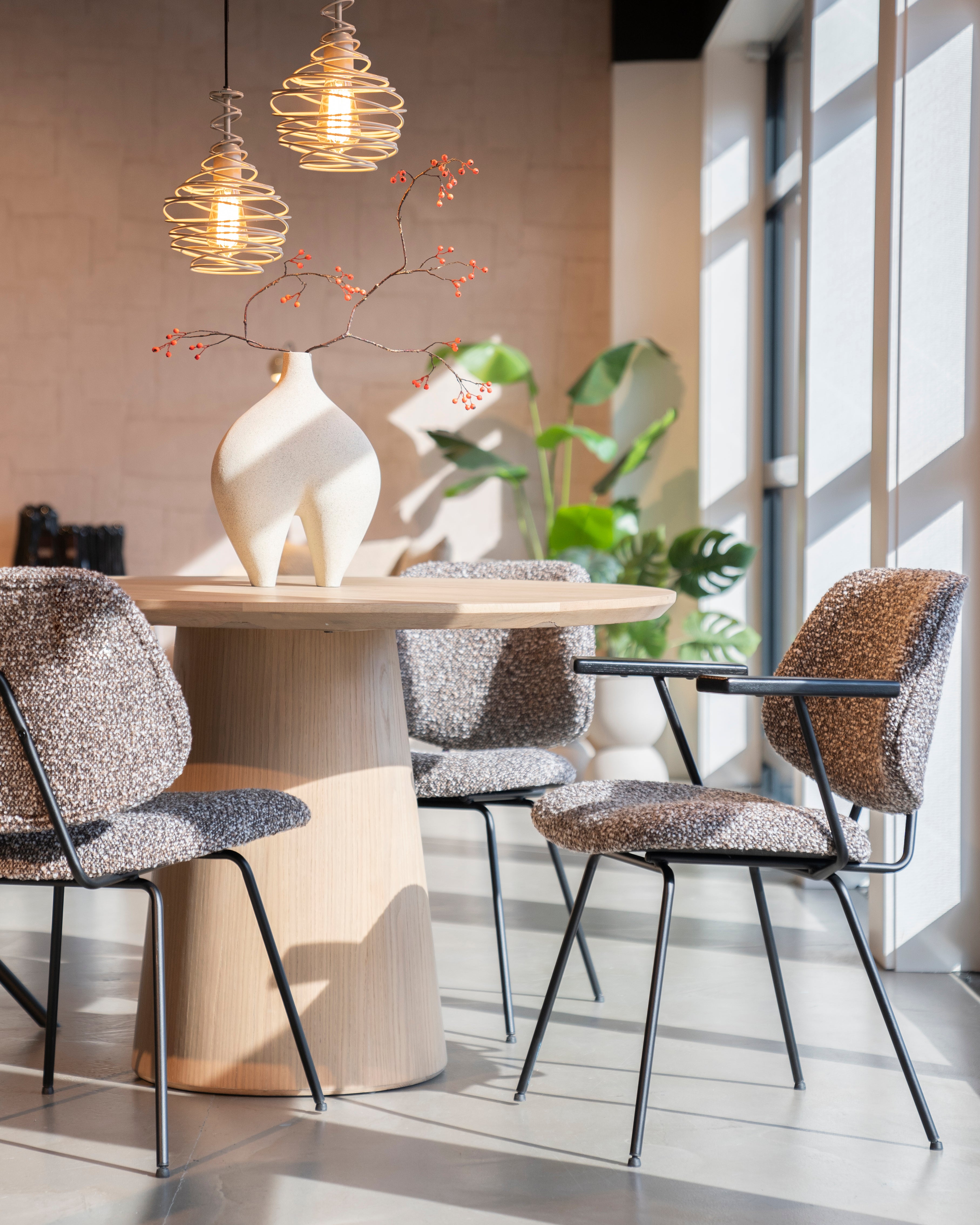 Runder Tisch NOLA Eichenfurnier