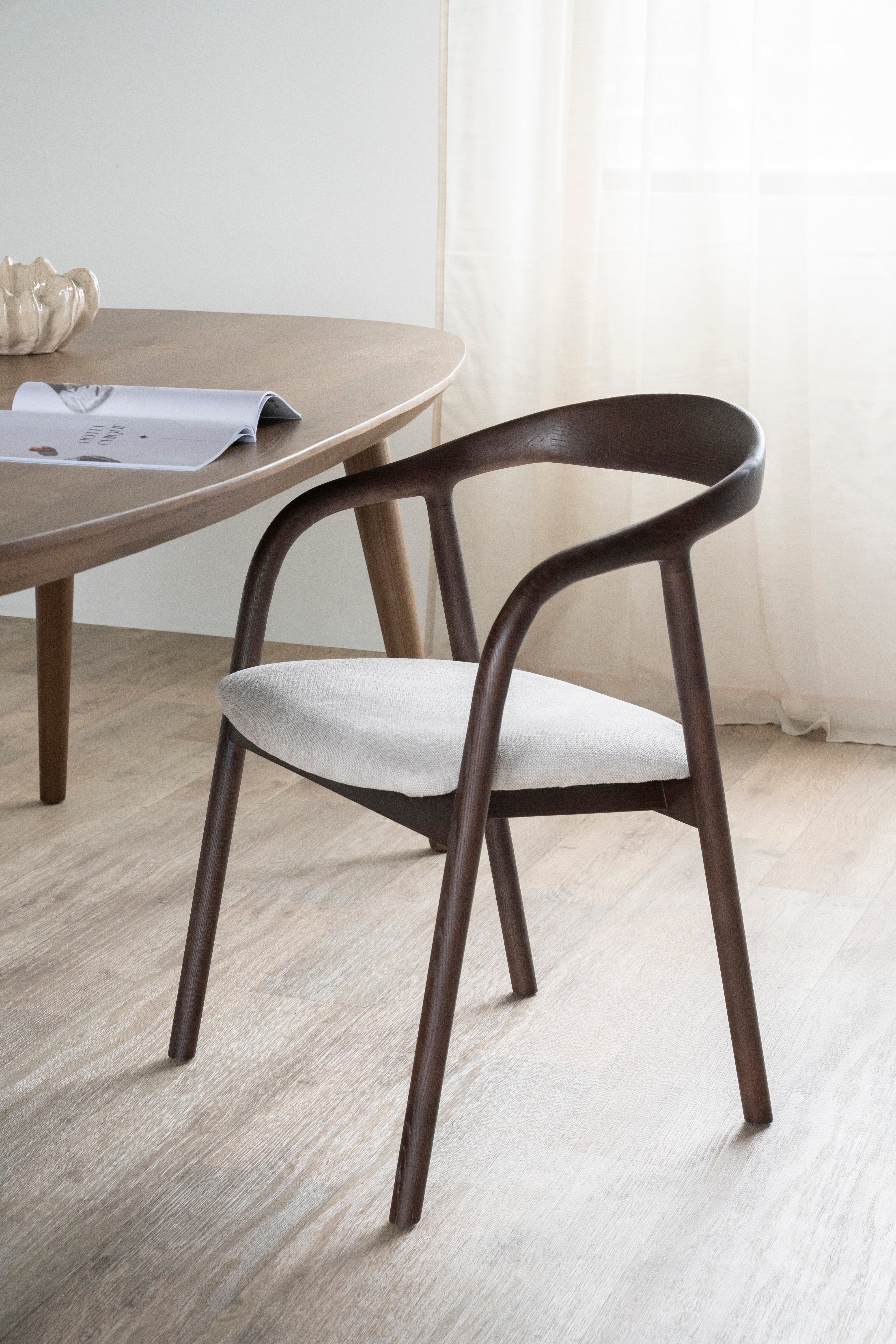 RAYVEN Chair Dark Ash Wood