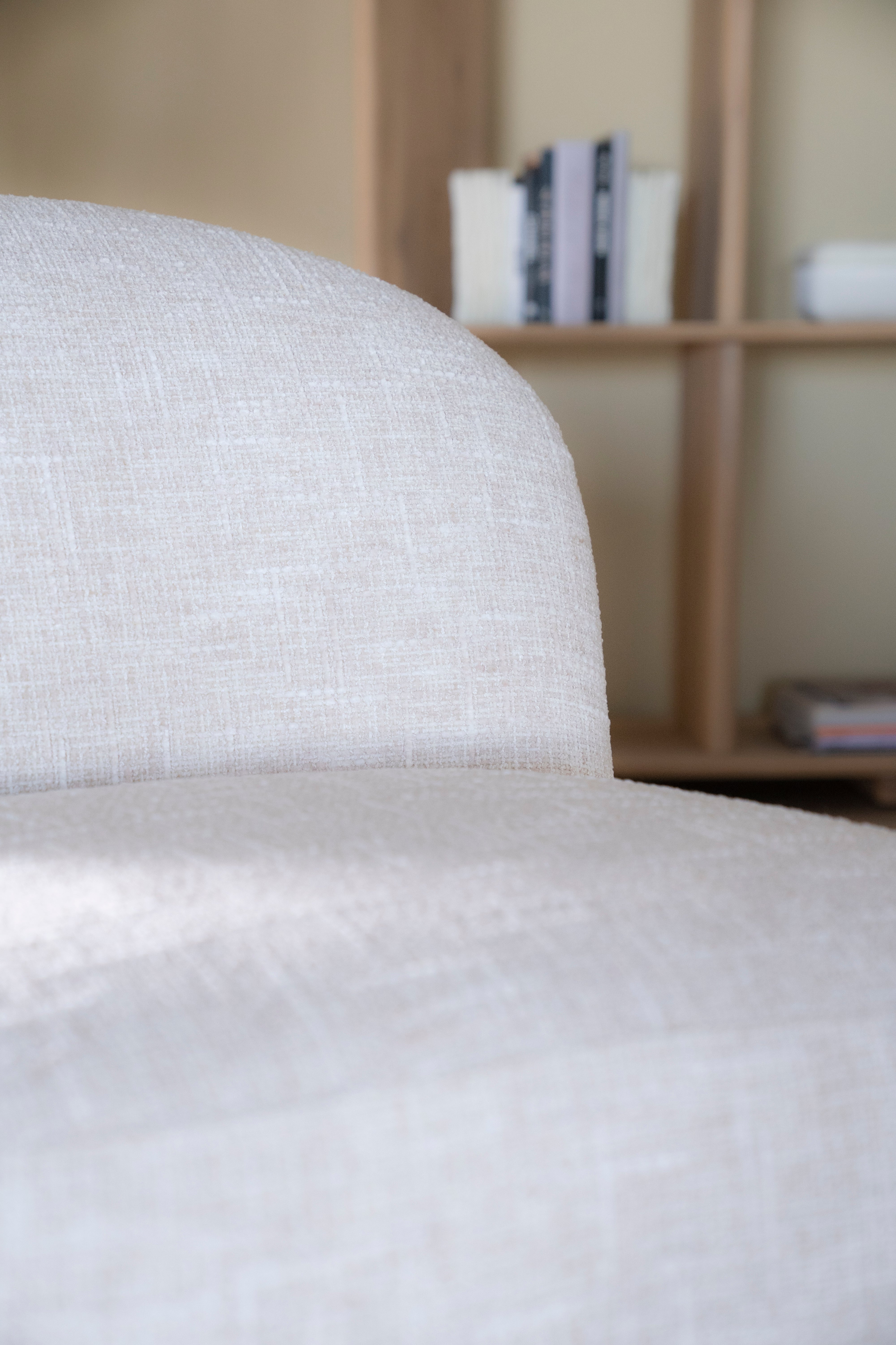 Fotel OWEN jasnobeżowy