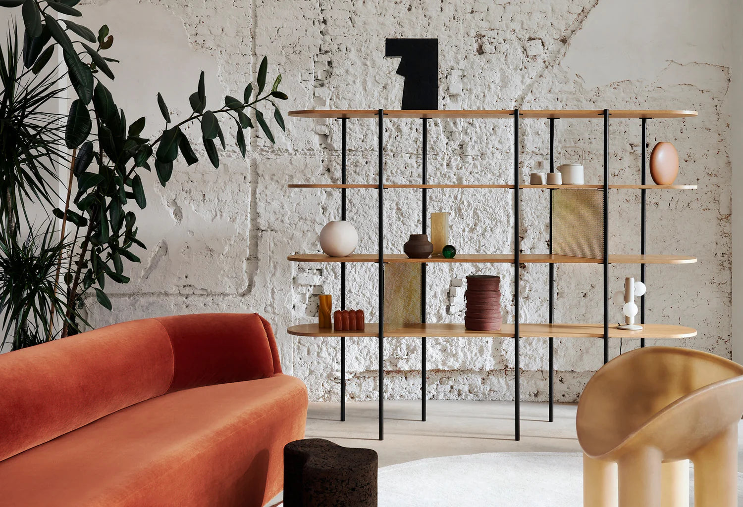 KAKTEE Beige Table Lamp