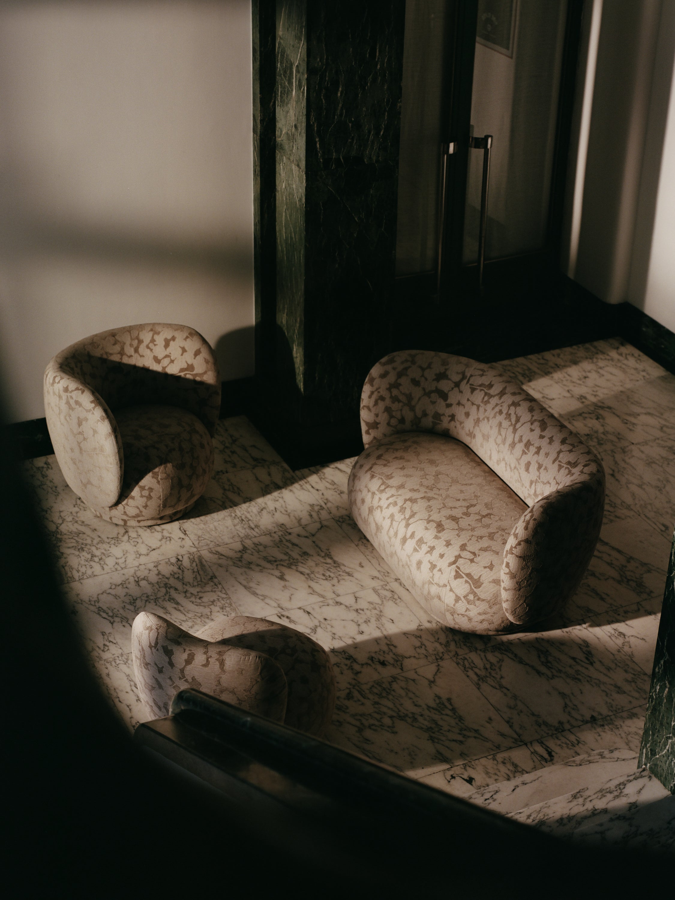 Fotel obrotowy RICO LOUNGE Cilla taupe