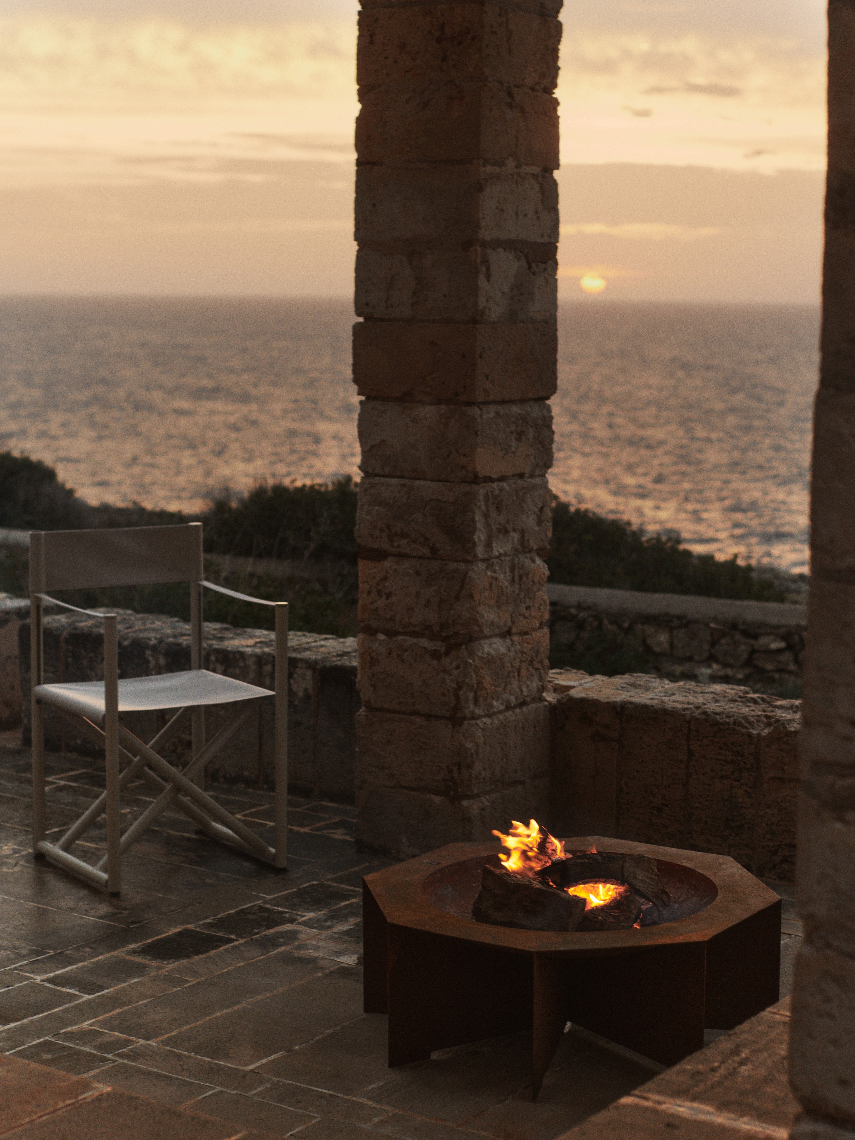 Rusty OTTE Fire Pit