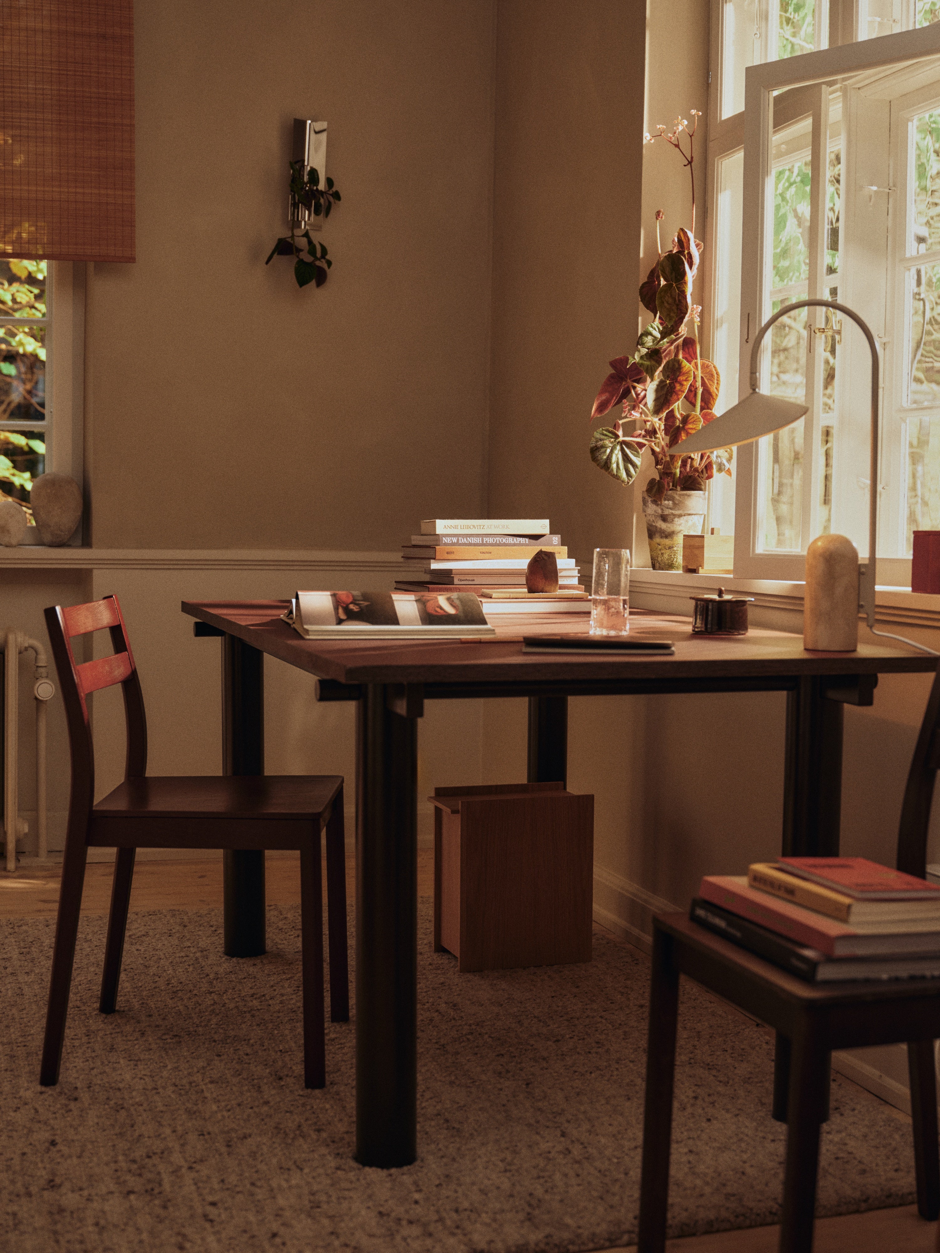 Wazon ścienny EDDY polerowana stal nierdzewna