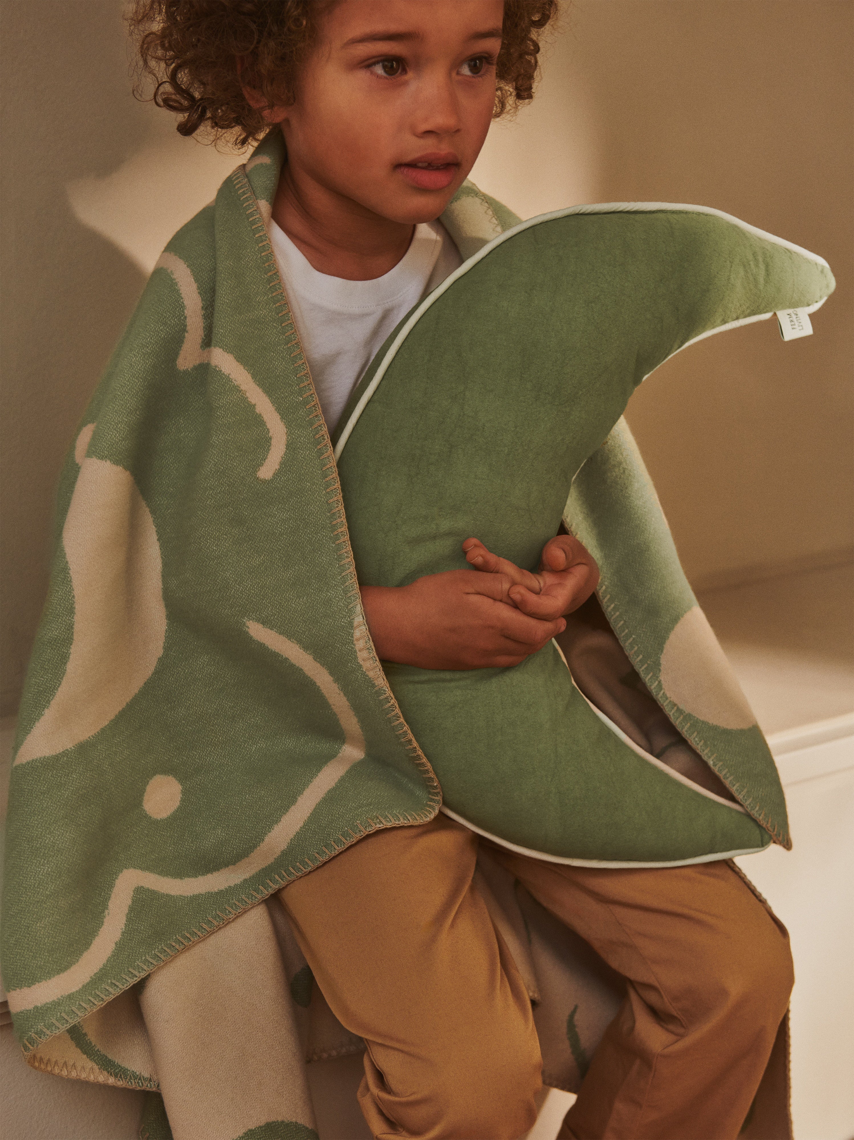 SKYE Children's Blanket in Green with Beige