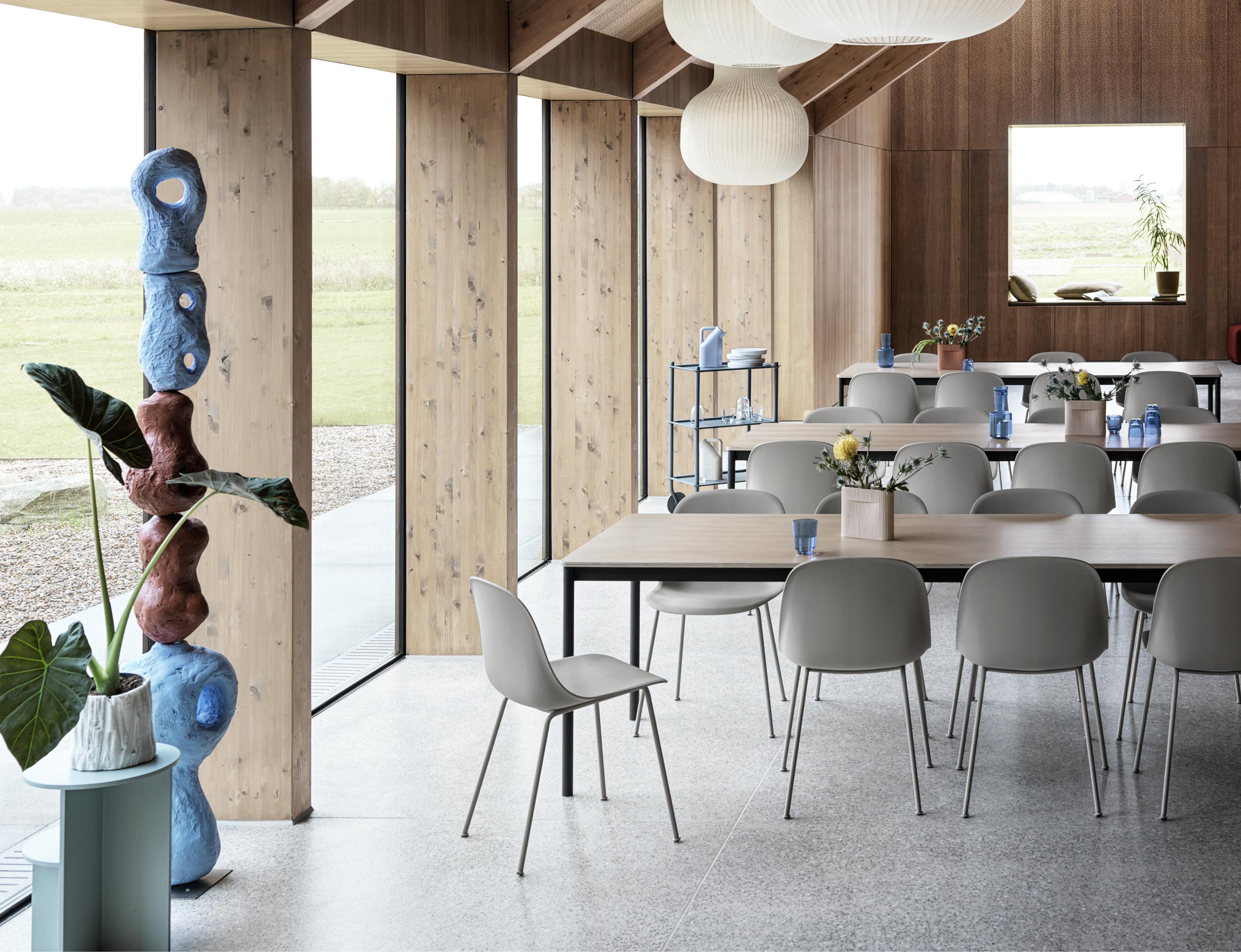 RIDGE beige ceramic vase