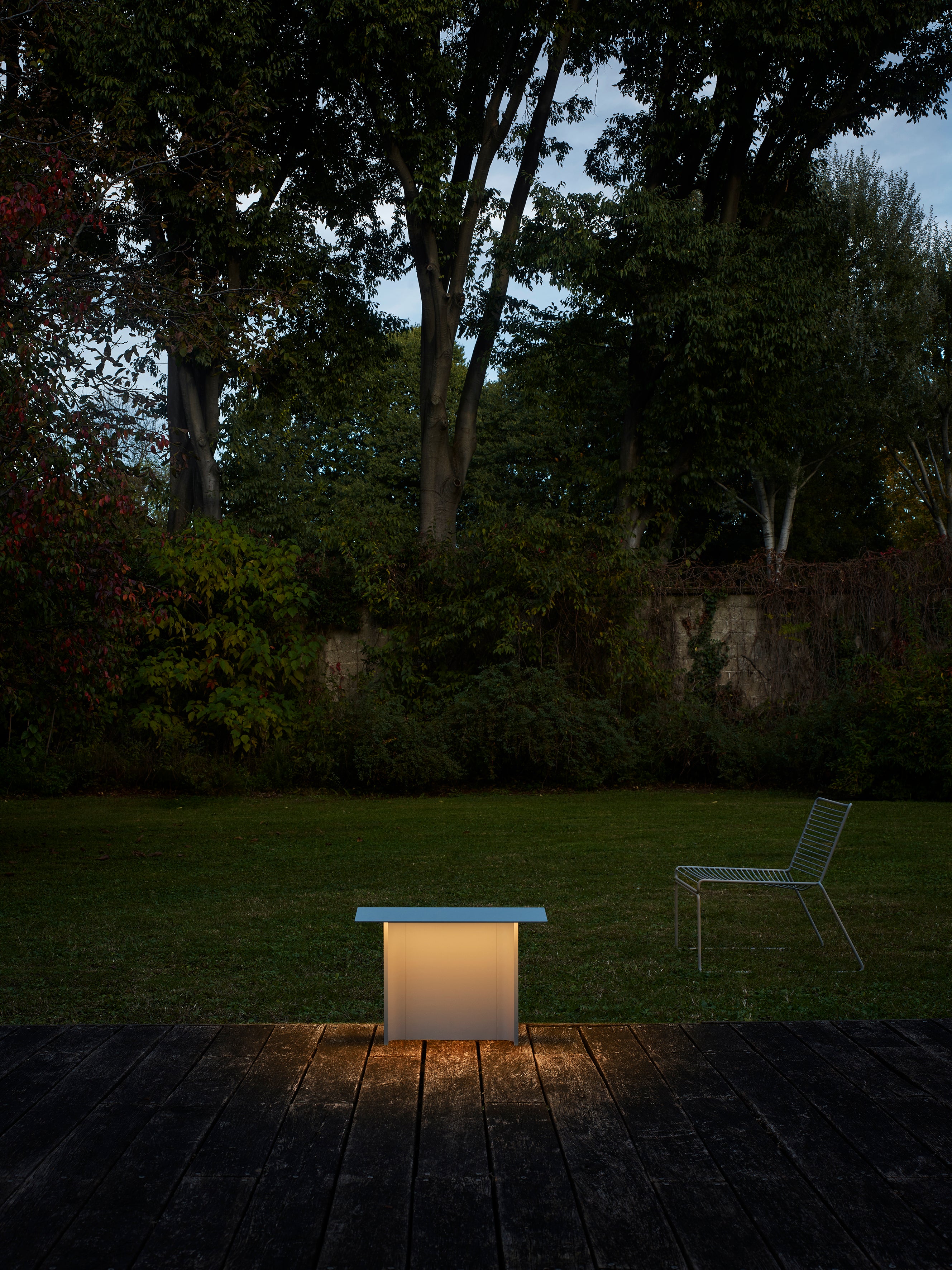Outdoor floor lamp FIENILE light gray