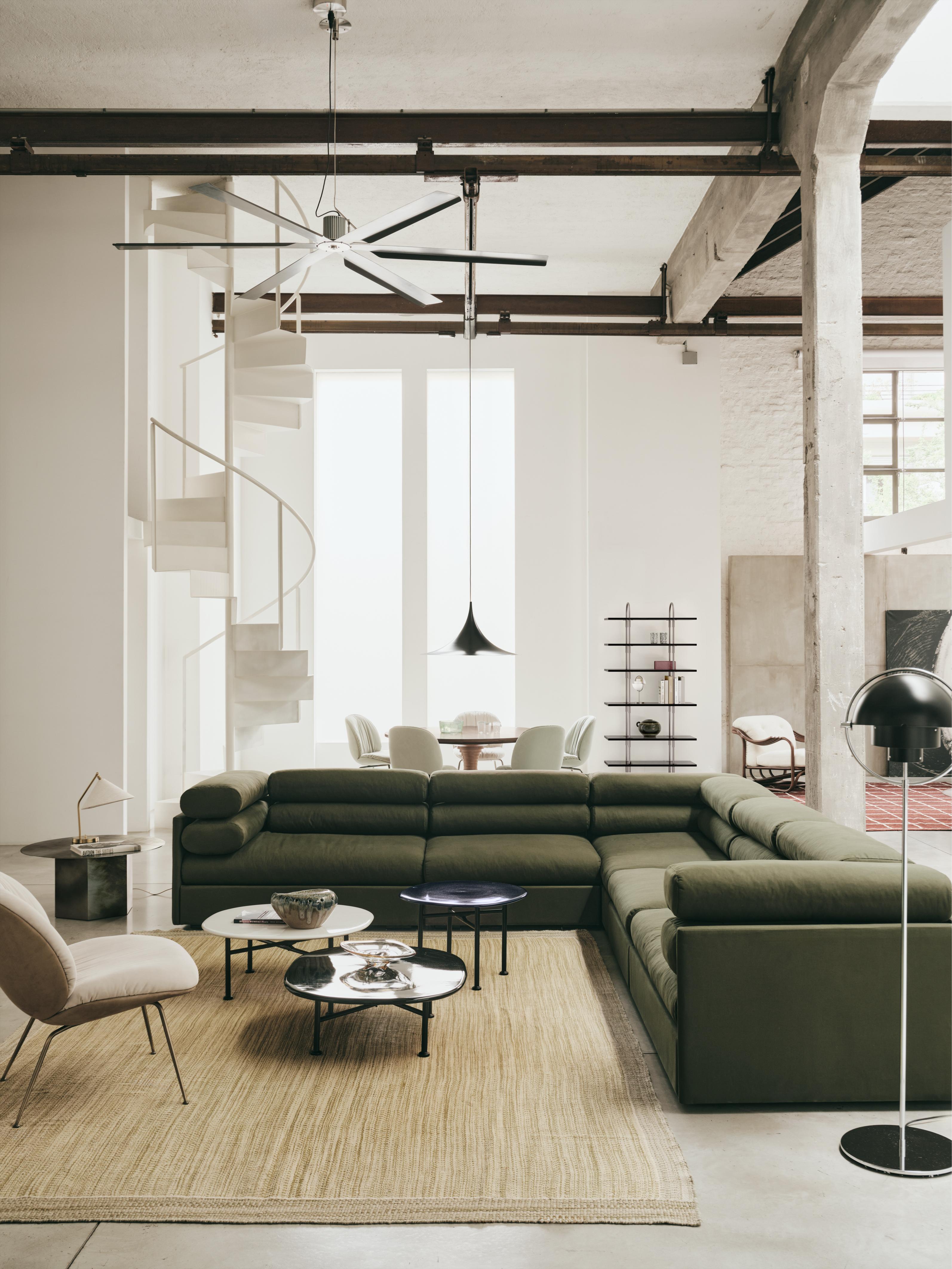 Lampa stołowa GRÄSHOPPA mosiądz i płótno