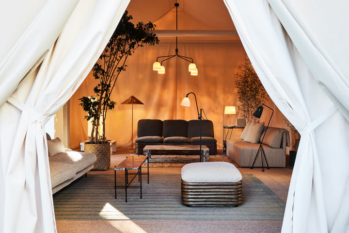 GRÄSHOPPA brown tripod reading floor lamp