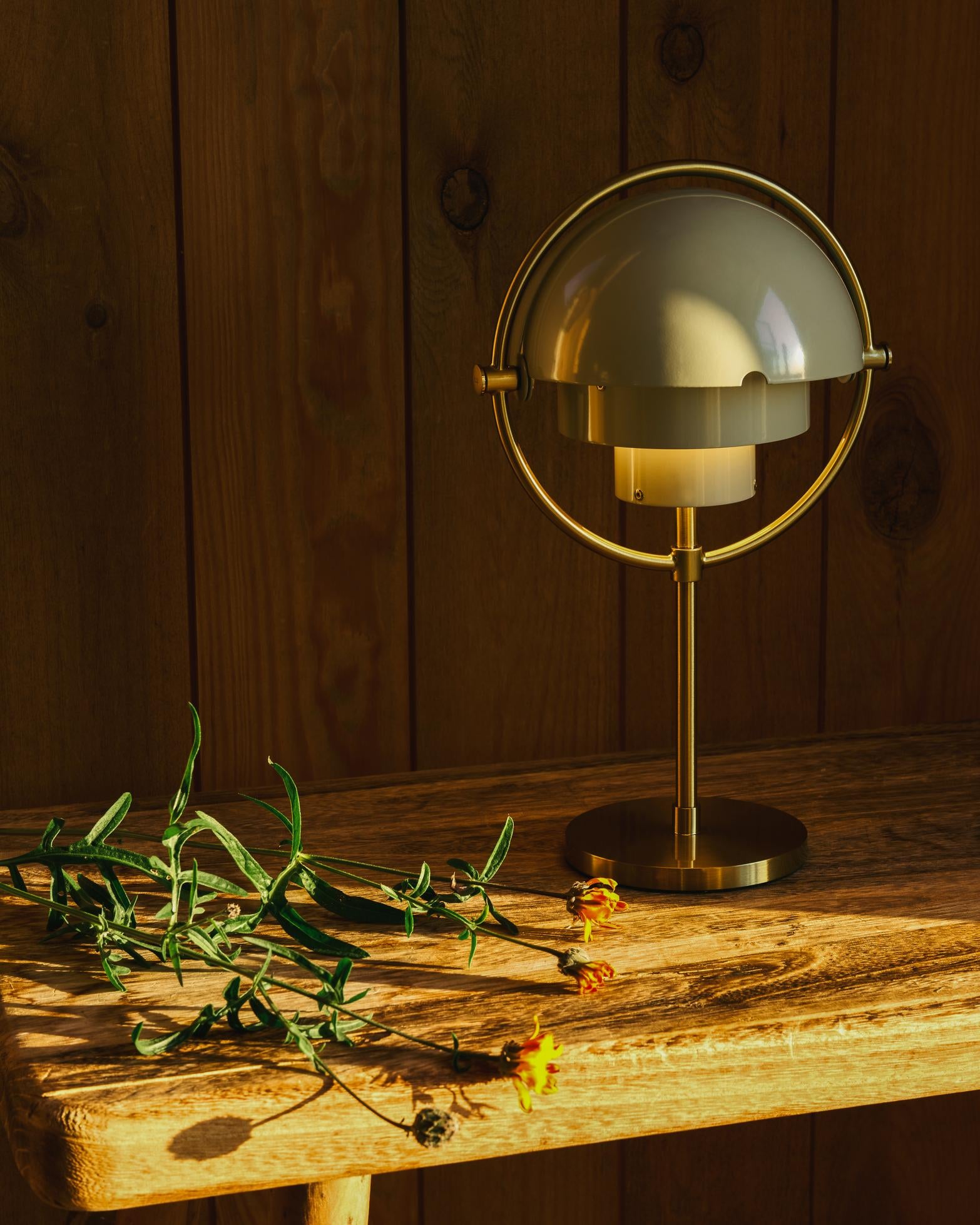 Lampa przenośna MULTI-LITE zielony z chromowaną podstawą
