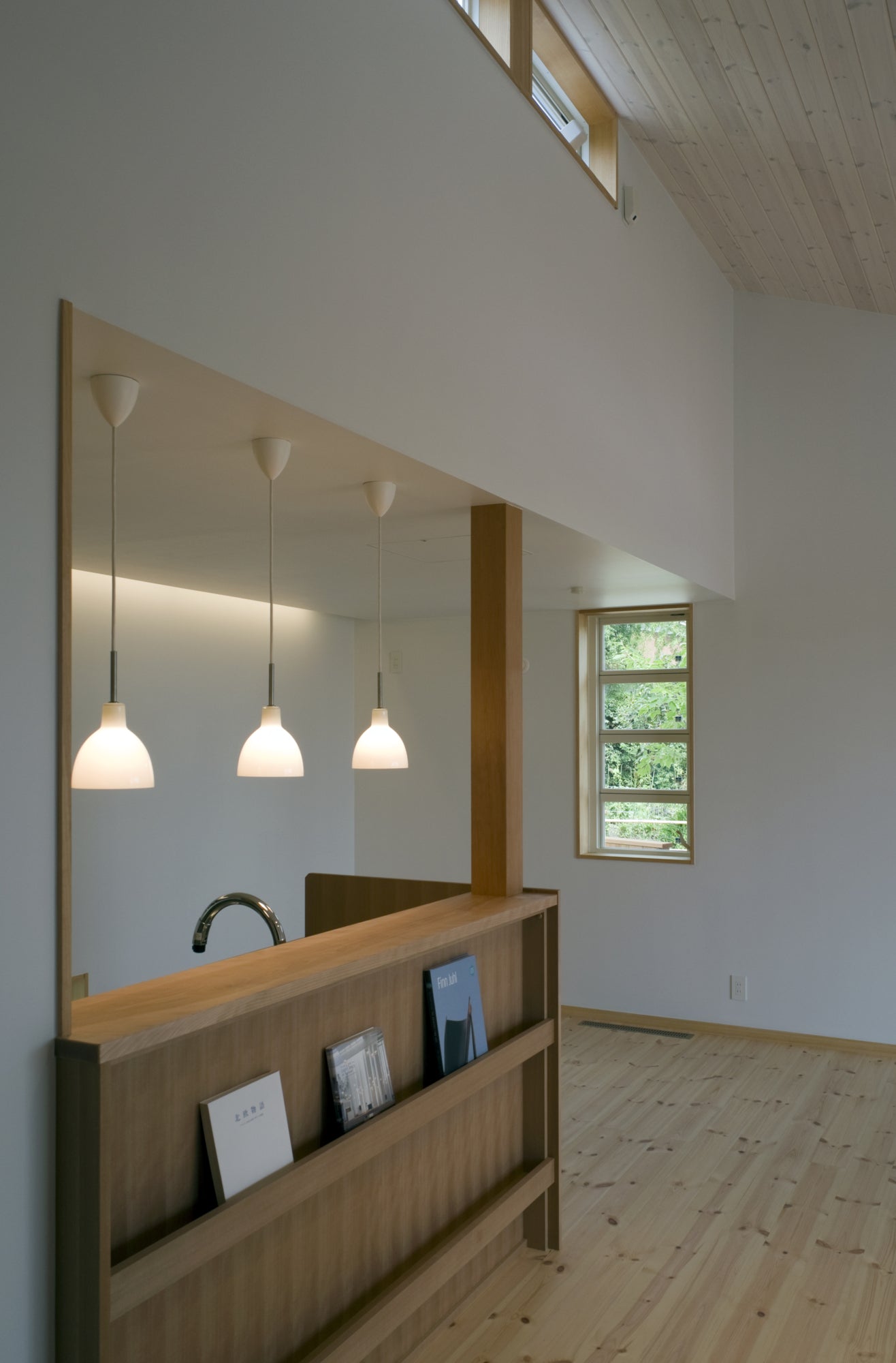 Lampa wisząca TOLDBOD GLASS biały