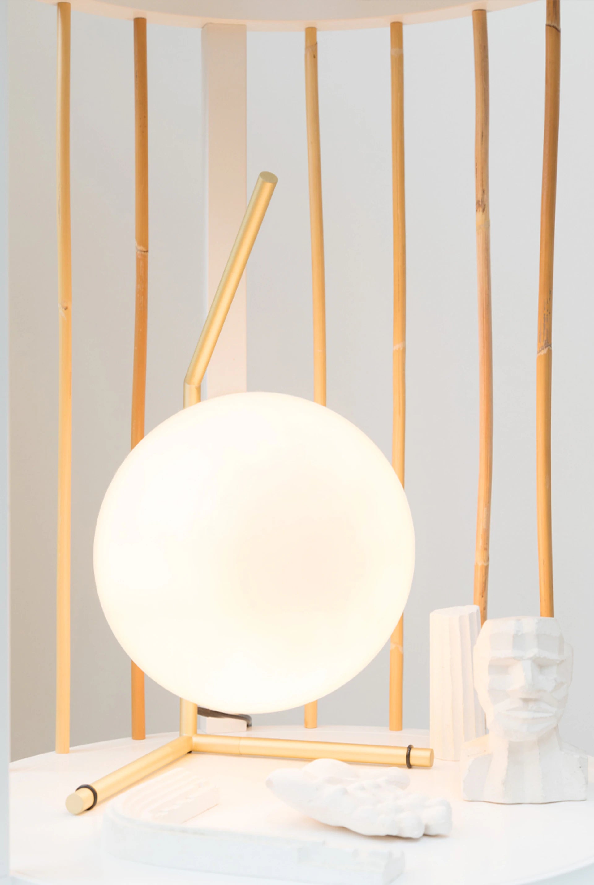 Lampa stołowa IC LIGHTS LOW 10TH ANNIVERSARY złoty