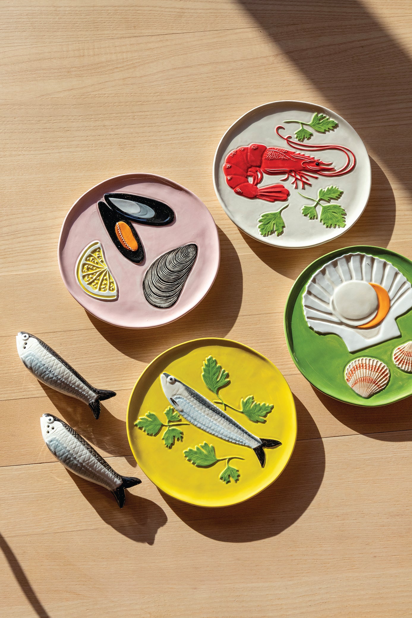 DE LA MER Colorful Dessert Plate Set