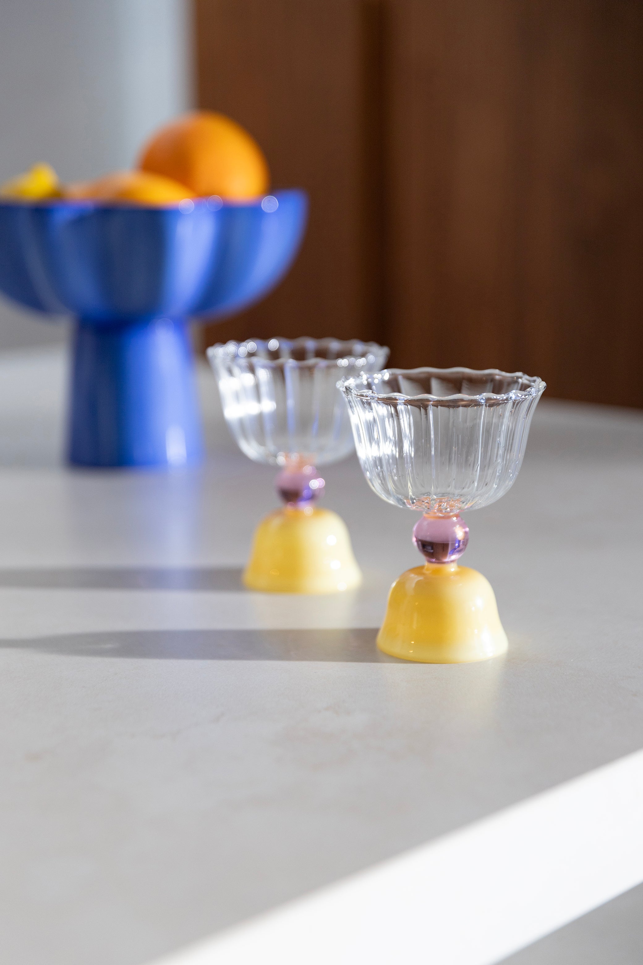 Set aus Glaskelchen TULIP gelb mit rosa