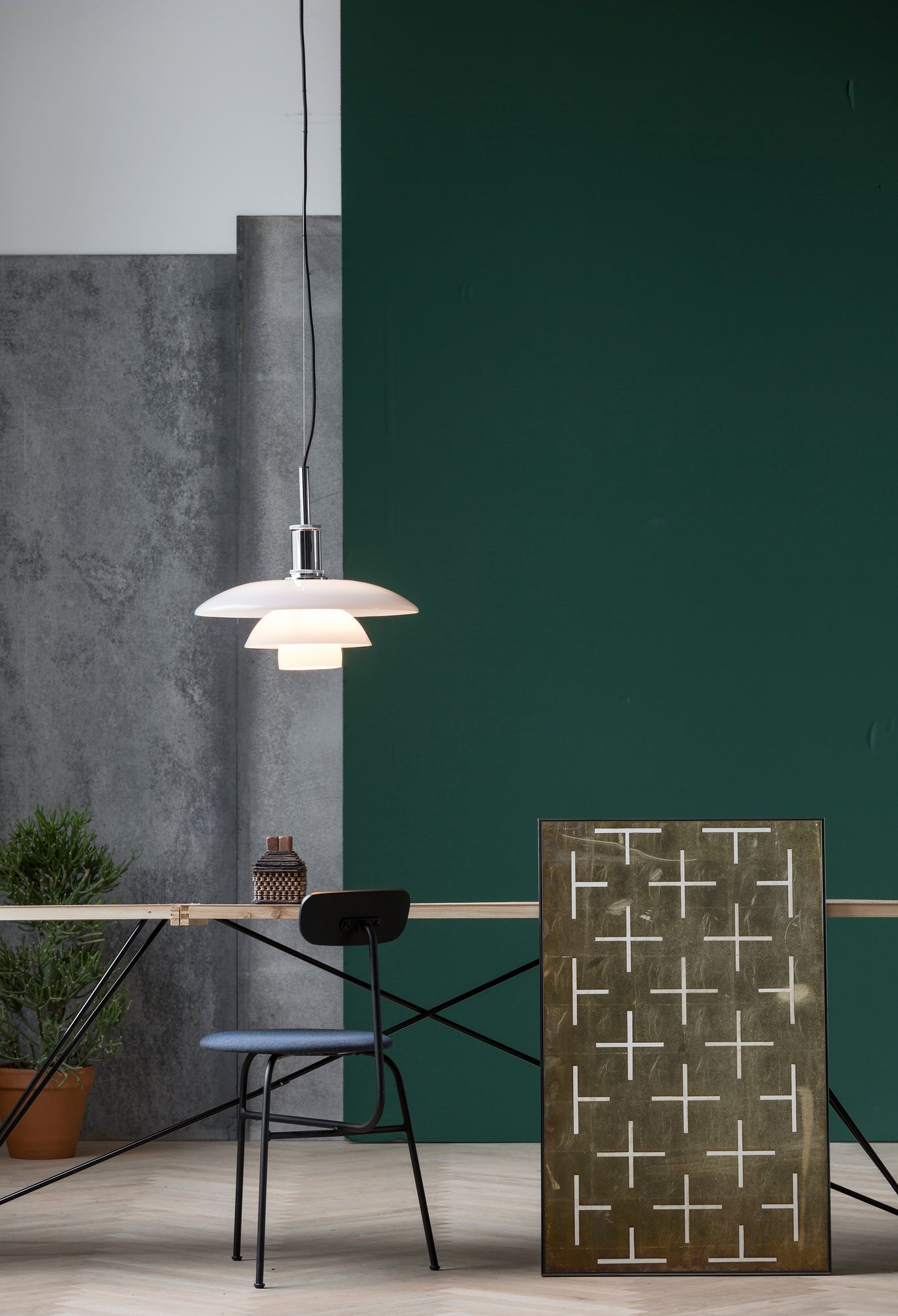 Lampa wisząca PH 4½-4 biały z chromowanym wykończeniem