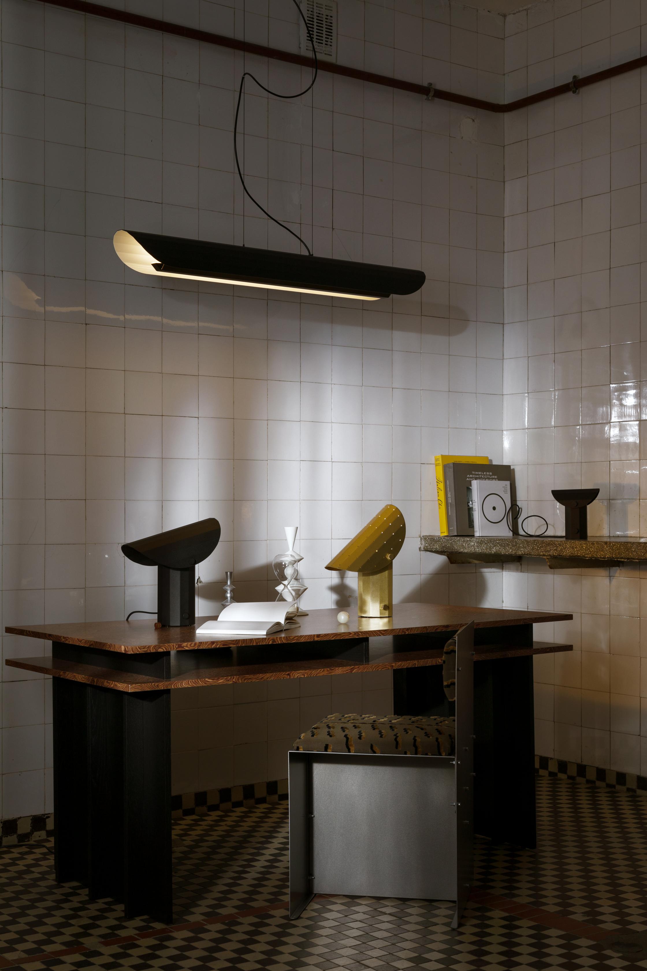 Lampa stołowa APOLIN czarny